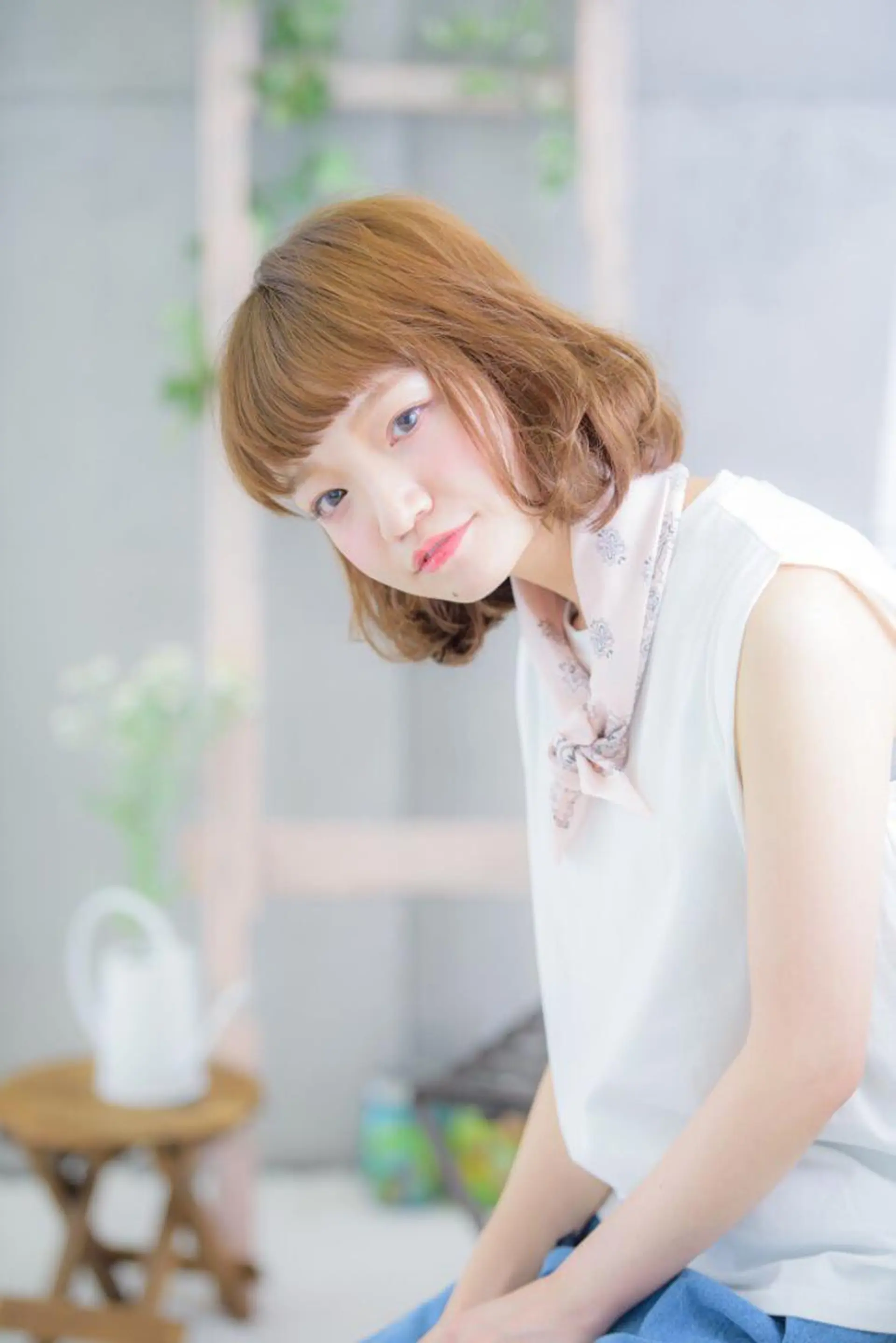 ショート カラー グレージュ ヘアカラー Neolive caffのヘアスタイル