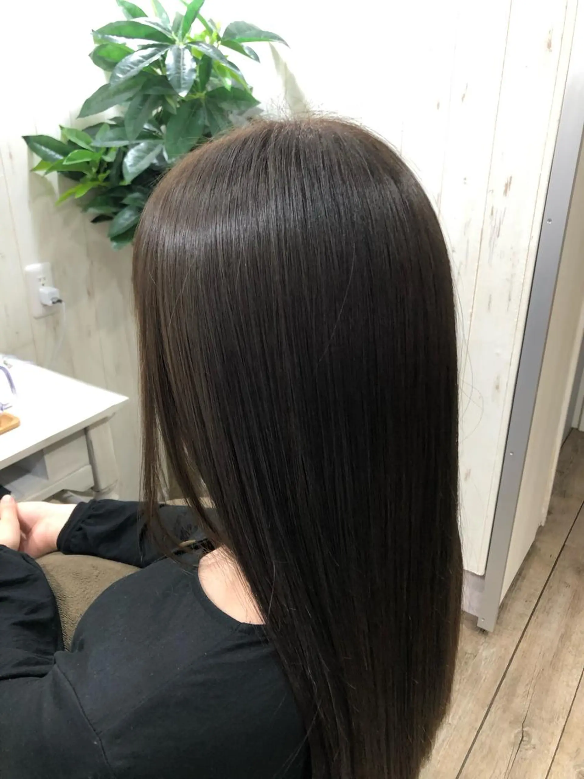 カラー イシジマ タカナリのヘアスタイル