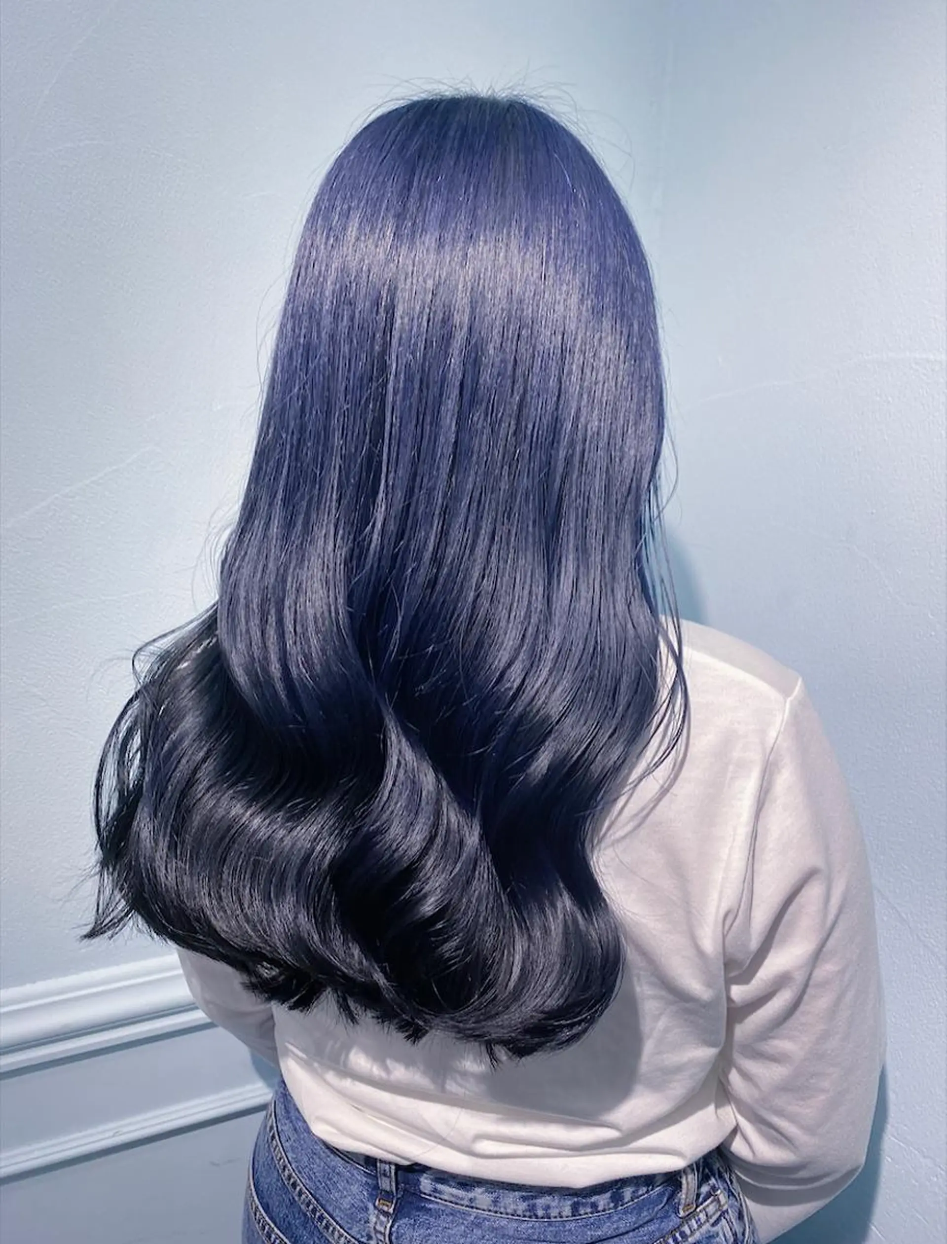 ロング カラー ヘアアレンジ ヘアカラー トリートメント 寒色アイドルカラー JUNOチナツのヘアスタイル