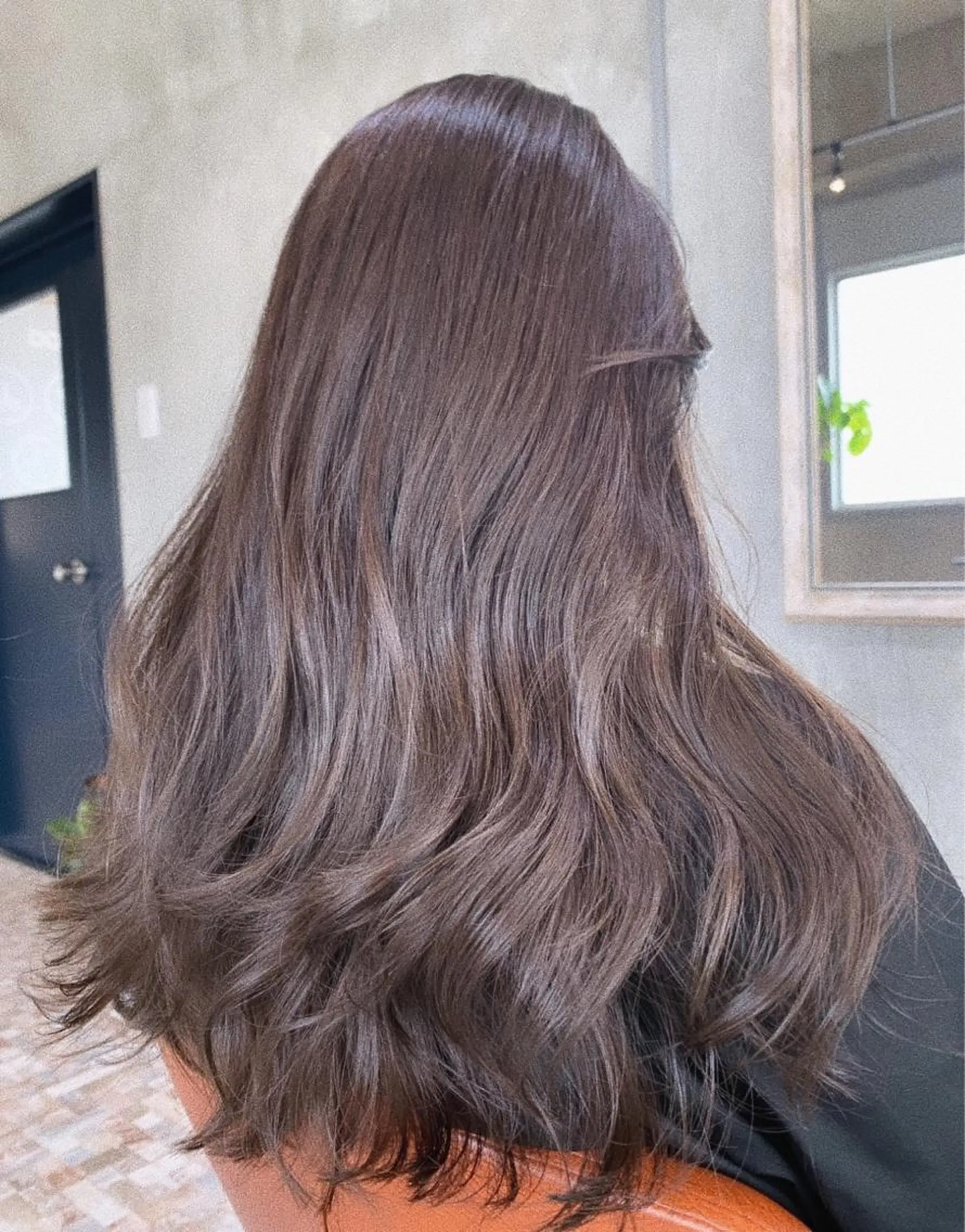ロング カット ヘアカラー トリートメント botan🪽 ARISAのヘアスタイル