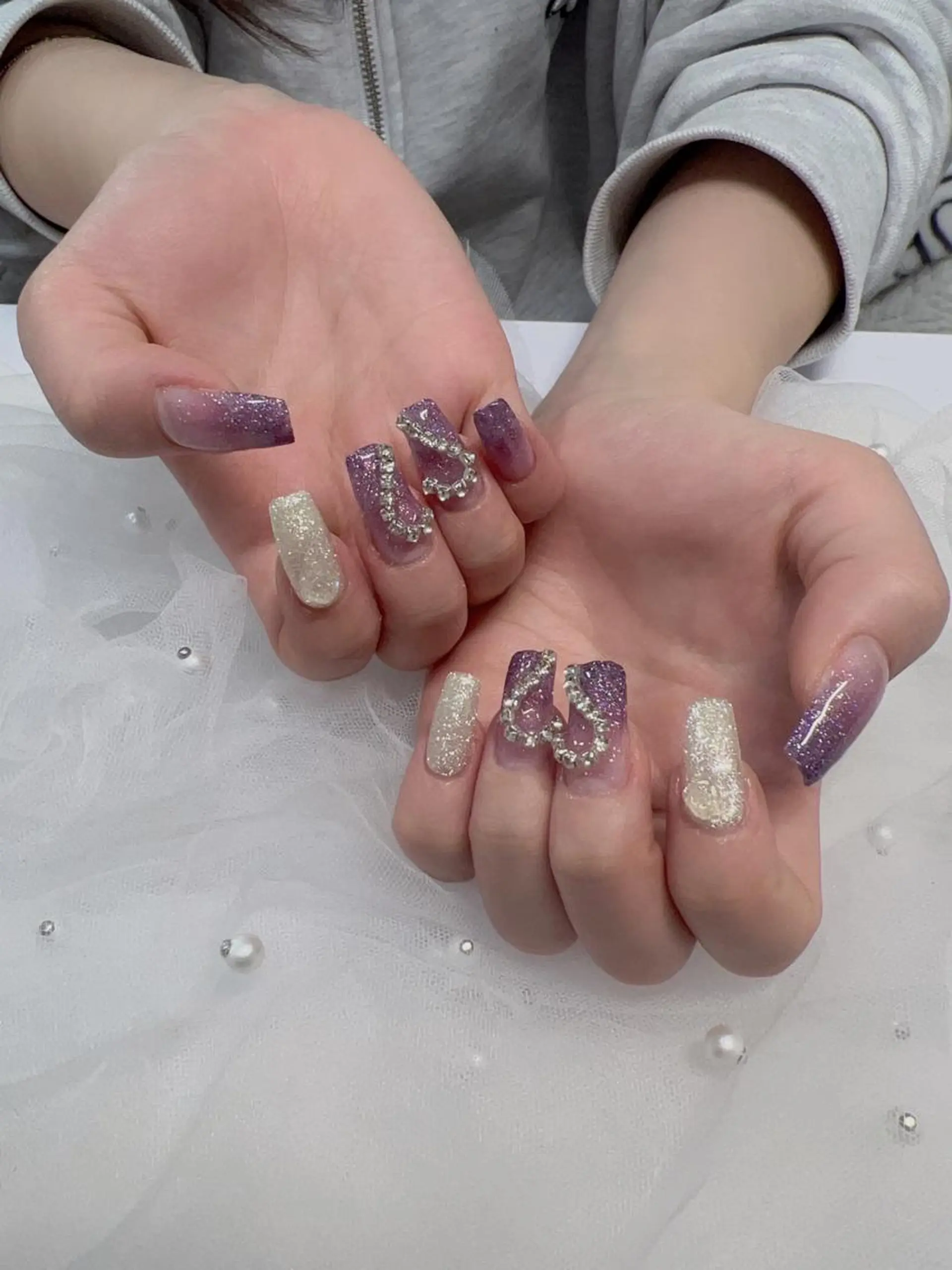 ネイル Anna Yayoi 💫のネイルデザイン