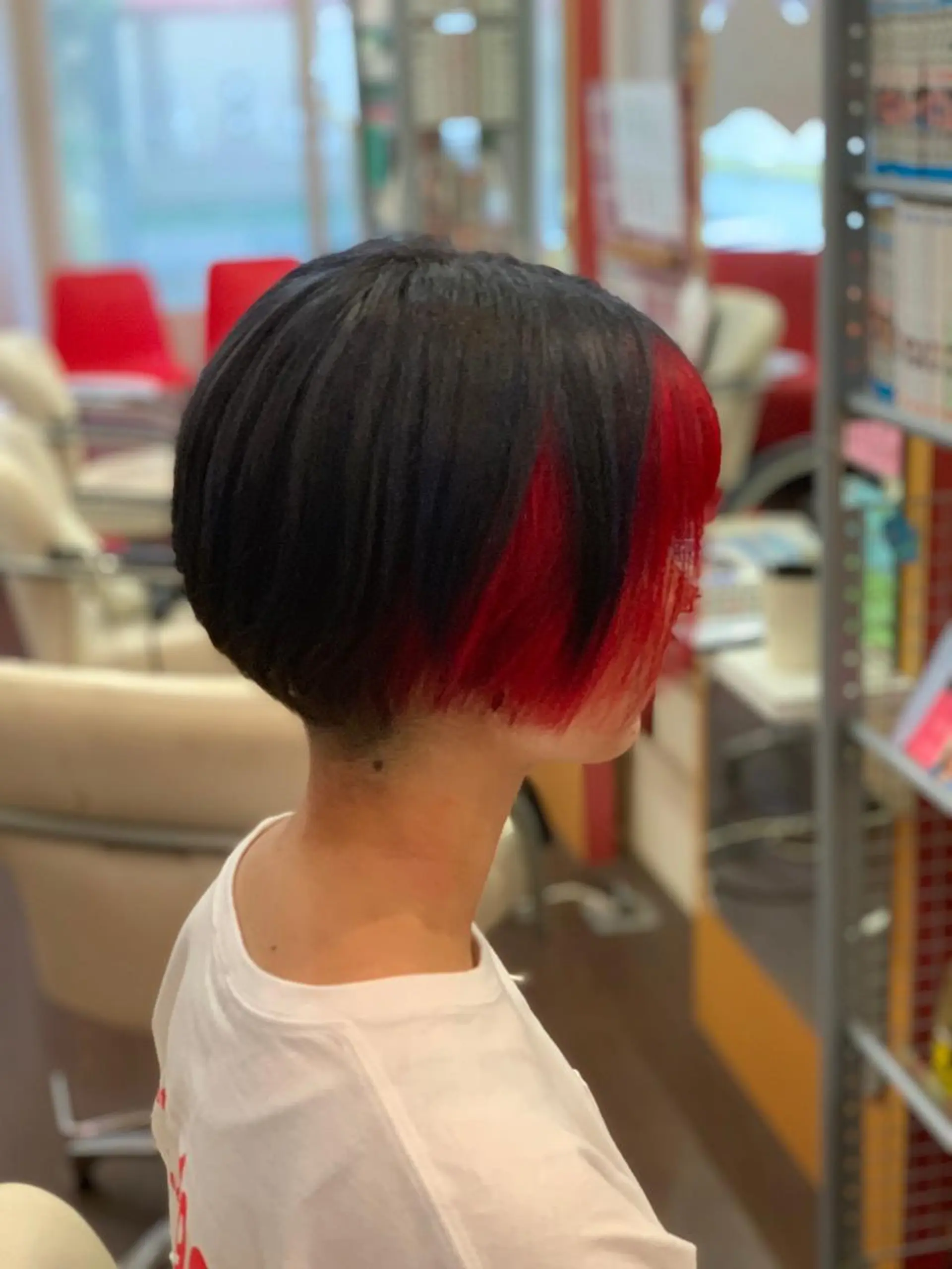 ショート ヘアカラー たけい ゆうきのヘアスタイル