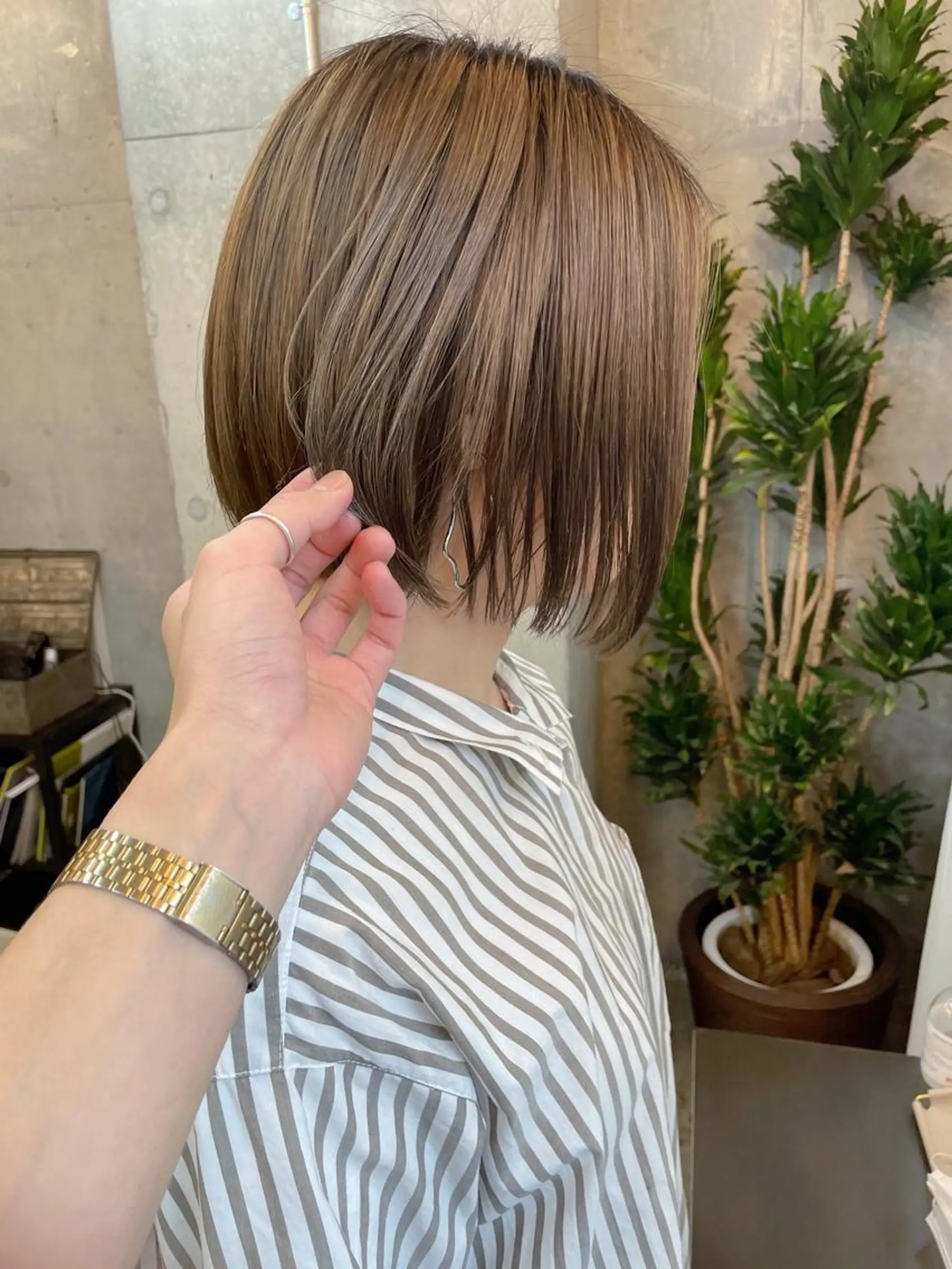 ショート カラー ベージュカラー ブリーチ ハイライトカラー ハイライト カット ヘアカラー HIROKI ” stylistのヘアスタイル