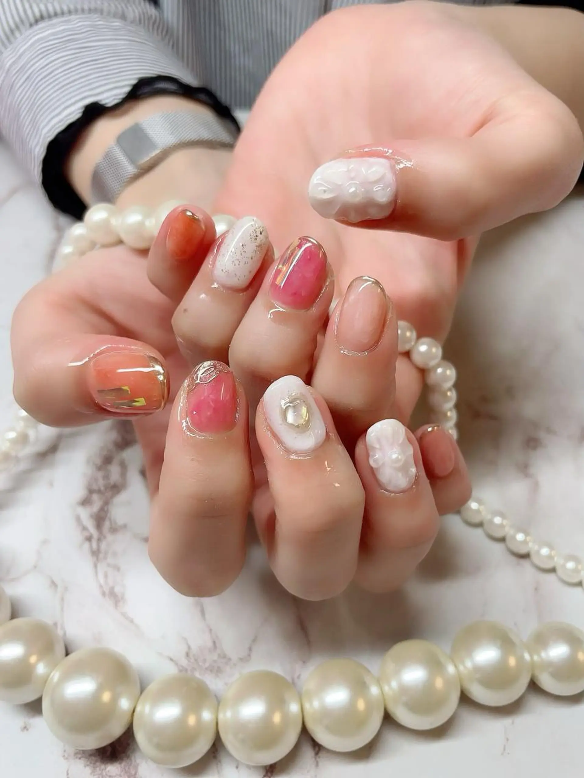 ネイル ニュアンスネイル ぷっくりネイル ハンドネイル Nail salon 🎀Angeのネイルデザイン