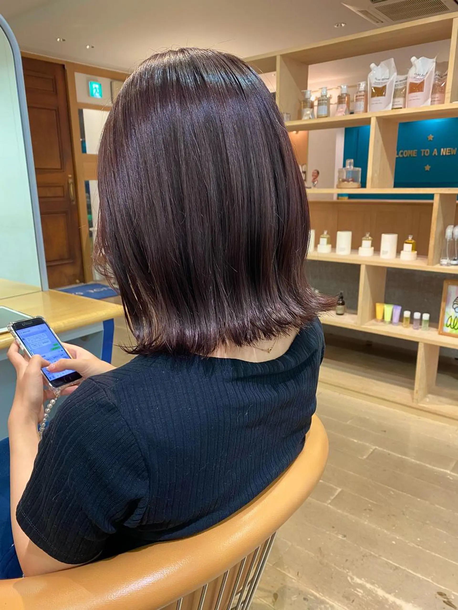 ミディアム カラー ブリーチ ブラウンカラー ダブルカラー ラベンダーカラー ラベンダーブラウン ハイライトカラー MINAMIのヘアスタイル