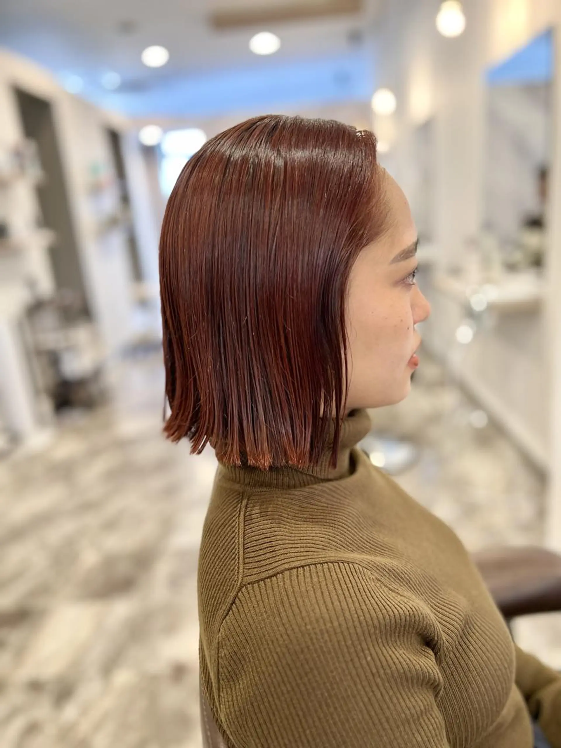 ショート 切りっぱなしボブ ボブ カット ヘアカラー トリートメント ＲＩＣＨＡＩＲ リシェイルのヘアスタイル