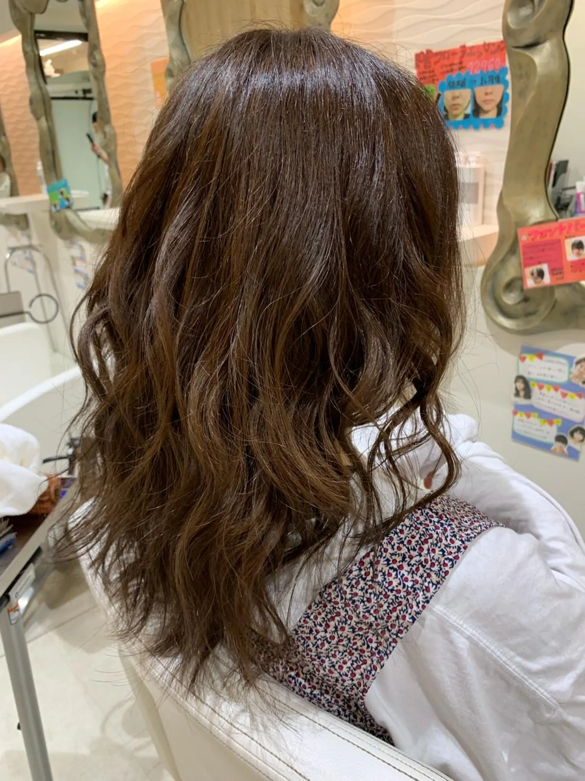 セミロング カラー ヘアカラー トリートメント 松吉 純平のヘアスタイル