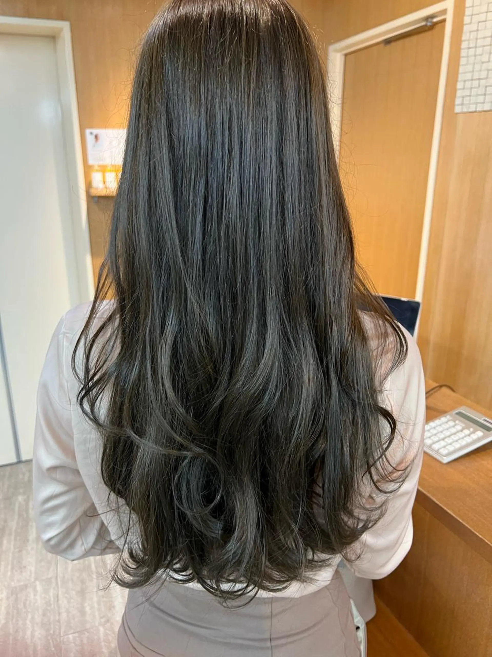 ロング カラー カット ヘアカラー トリートメント 透明感カラー ゆうだいのヘアスタイル