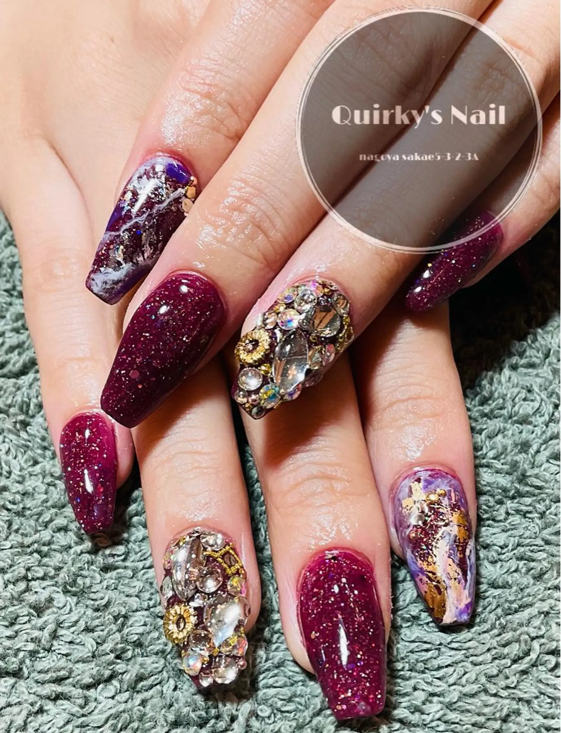 ネイル ボルドー ラメ(グリッター) 大理石ネイル(マーブル) Quirky's Nail【栄店】のネイルデザイン