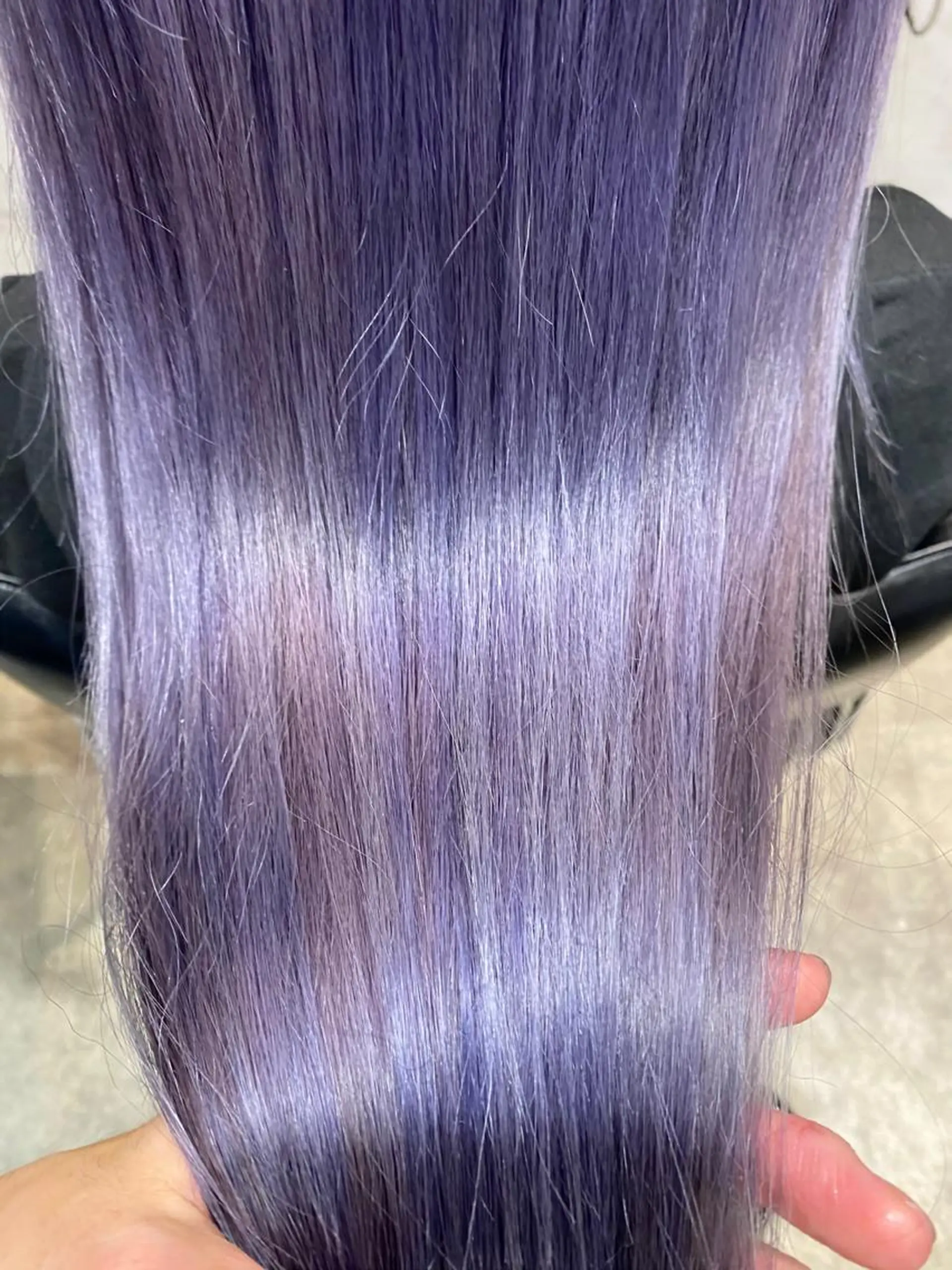 セミロング カラー ブルーカラー 透明感カラー パープルカラー 増子 祐太朗のヘアスタイル