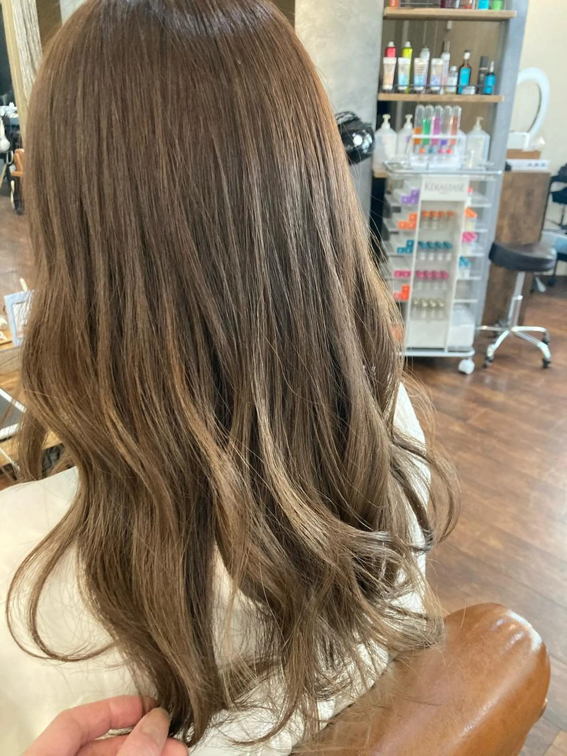 ミディアム カラー ヲタクに美容室は難しい。所属・縮毛矯正&髪質改善 ⭐️OGUのヘアスタイル