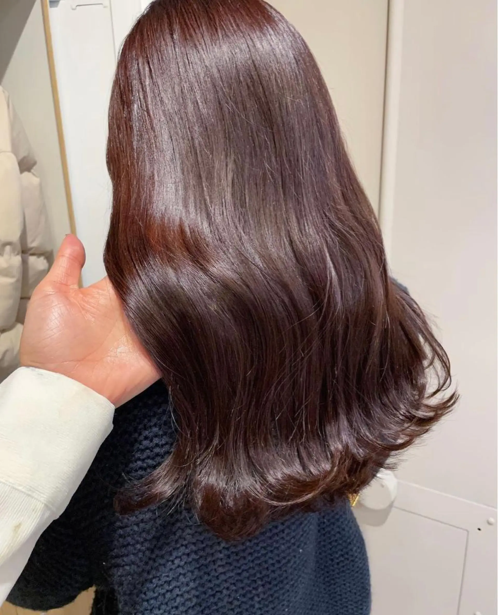 セミロング カラー ヘアカラー トリートメント 透明感×レイヤーカッ ト🌼kiraraのヘアスタイル