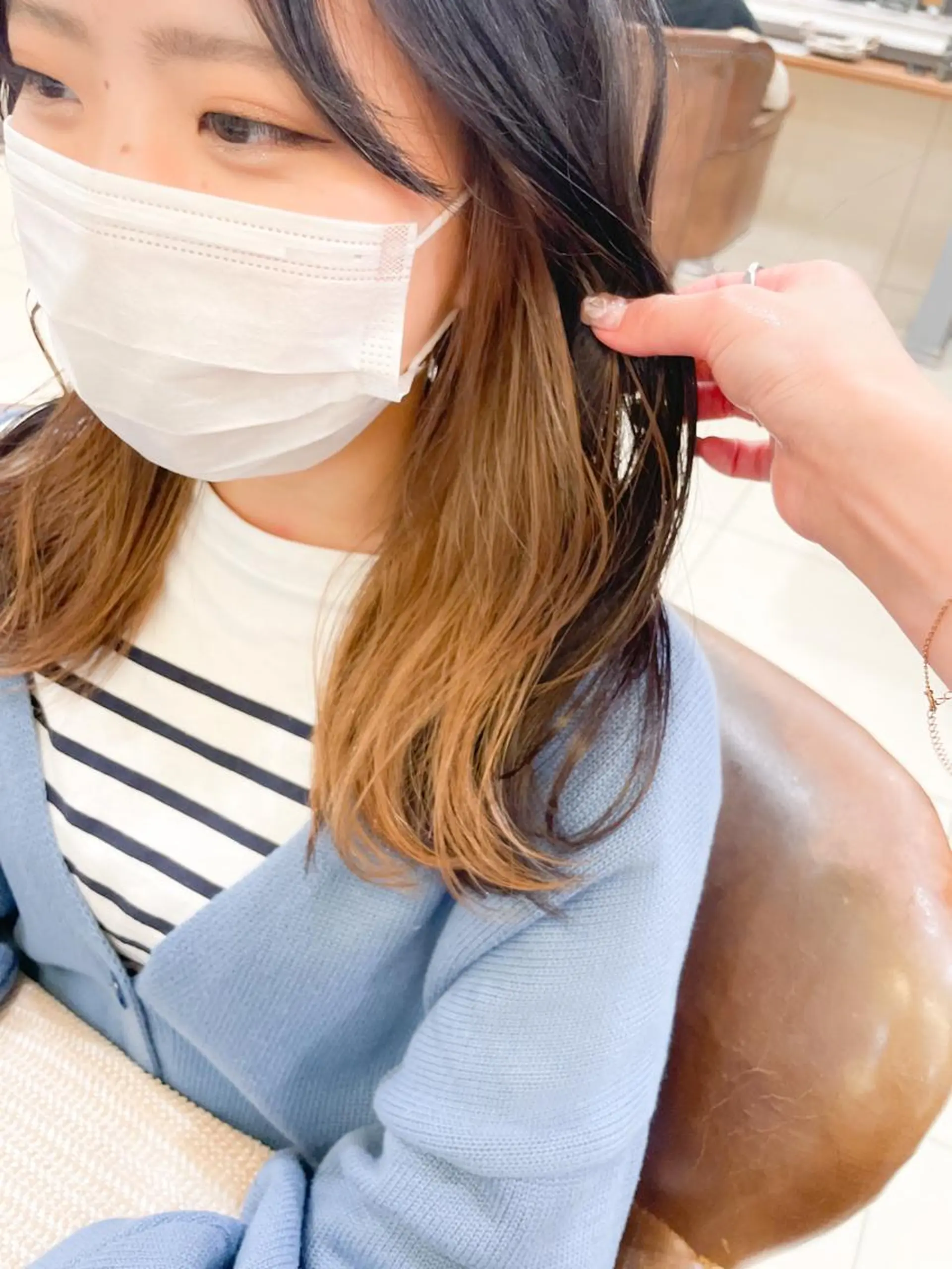 セミロング カラー ベージュカラー フォギーベージュ インナーカラー カット ヘアカラー トリートメント ✨カラー支持No.1 🧸ワキ カナコ🧸のヘアスタイル