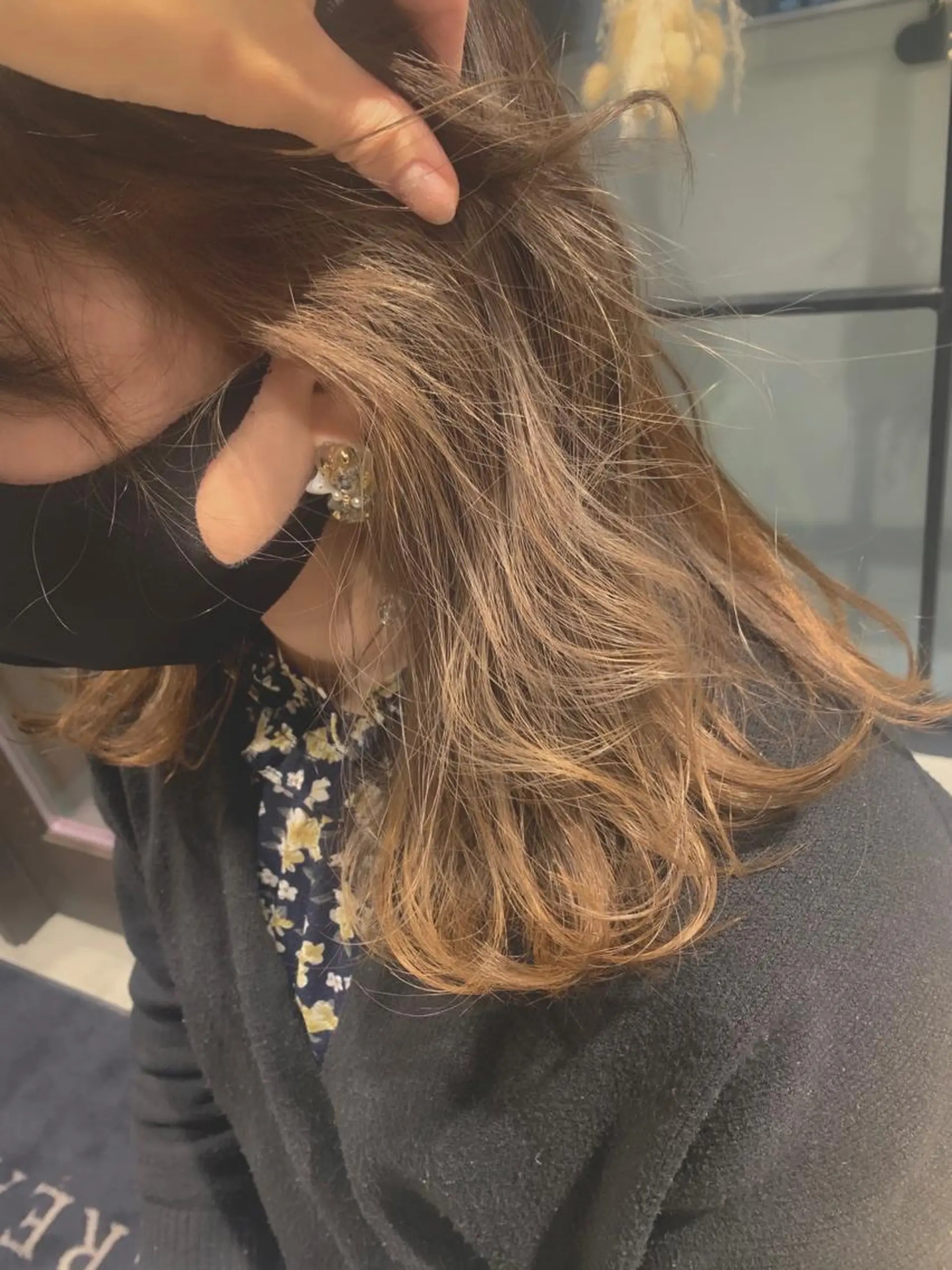 ミディアム カラー ベージュカラー インナーカラー ミルクティーベージュ stylist  ＊ mahoのヘアスタイル