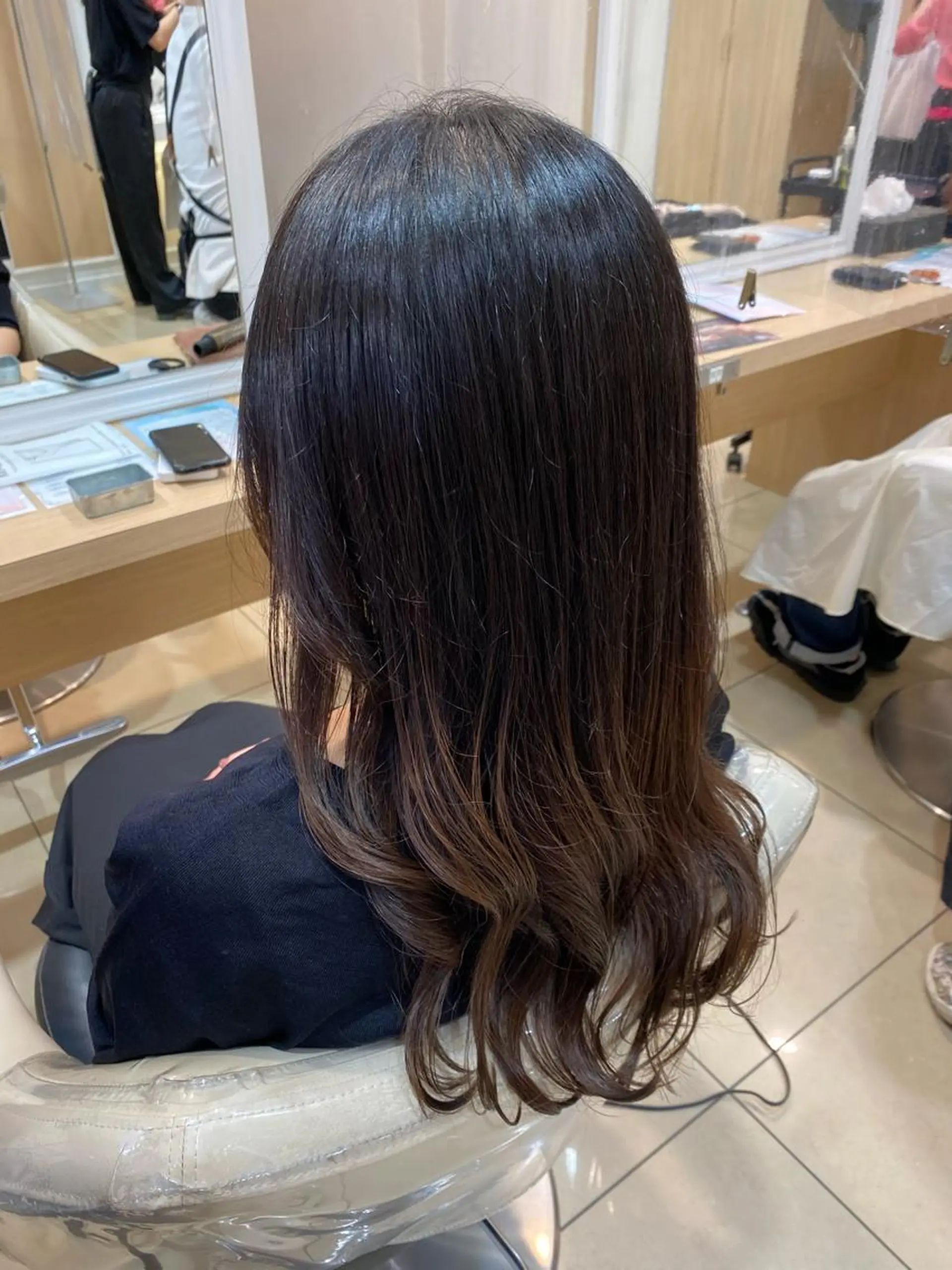 ロング カラー グラデーションカラー Ash中目黒店 榊間茜のヘアスタイル