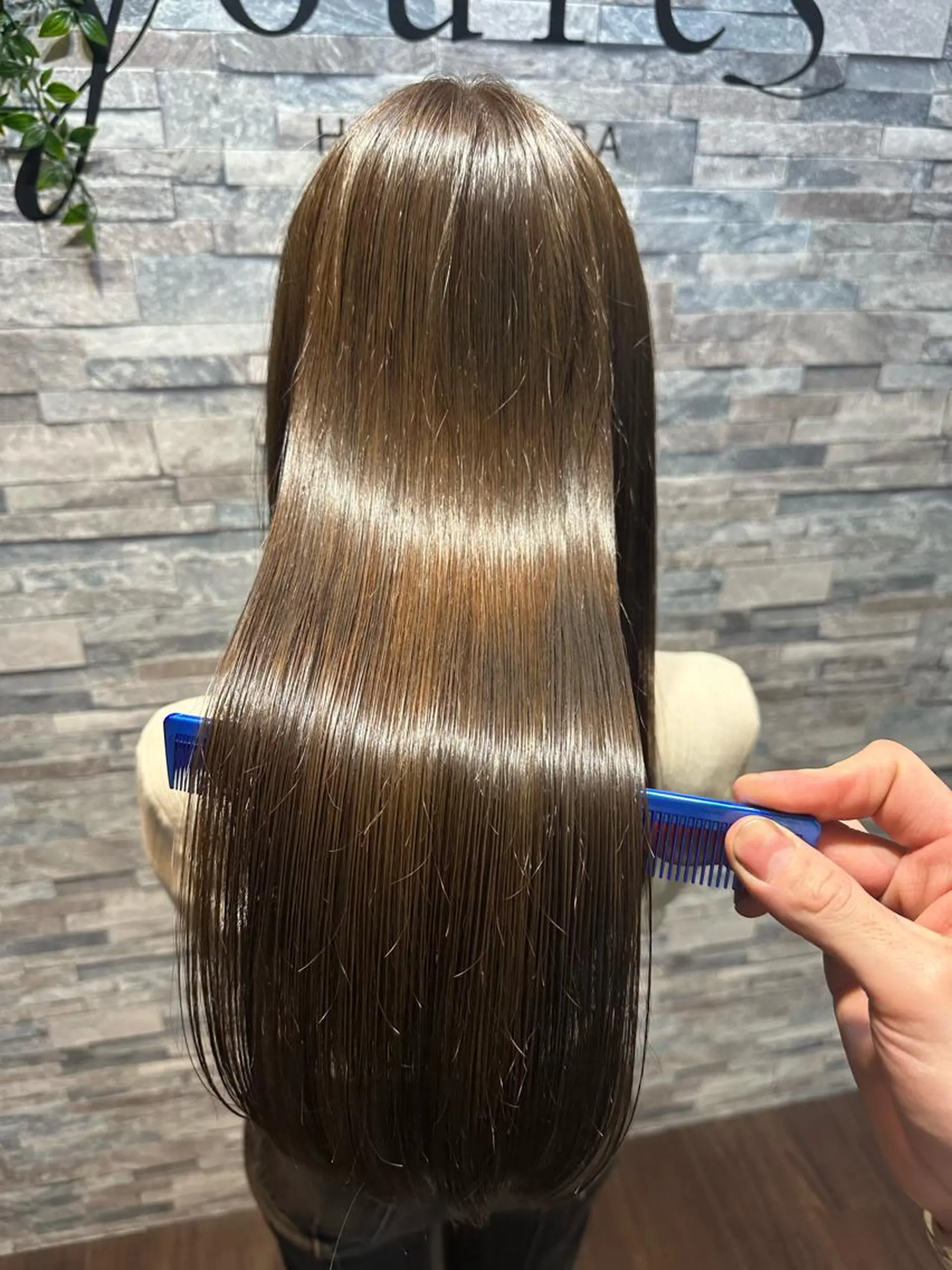 ロング カラー カット ヘアカラー トリートメント ヘッドスパ youres hair 東口店所属・🌸ULTOWA🌸 髪質改善/縮毛/店長のヘアスタイル