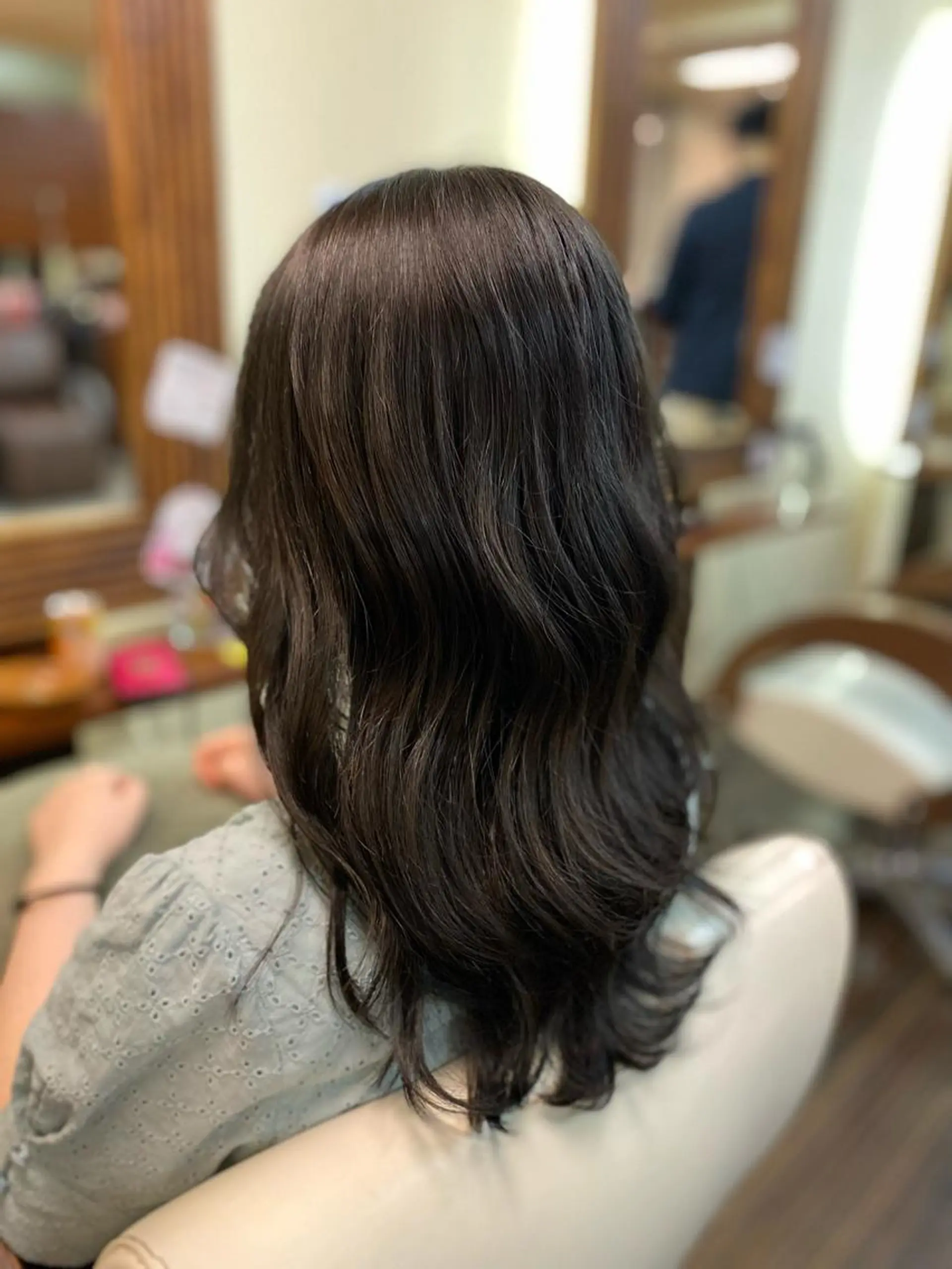 セミロング カラー ヘアアレンジ カット ヘアカラー トリートメント 加藤 瑠美のヘアスタイル