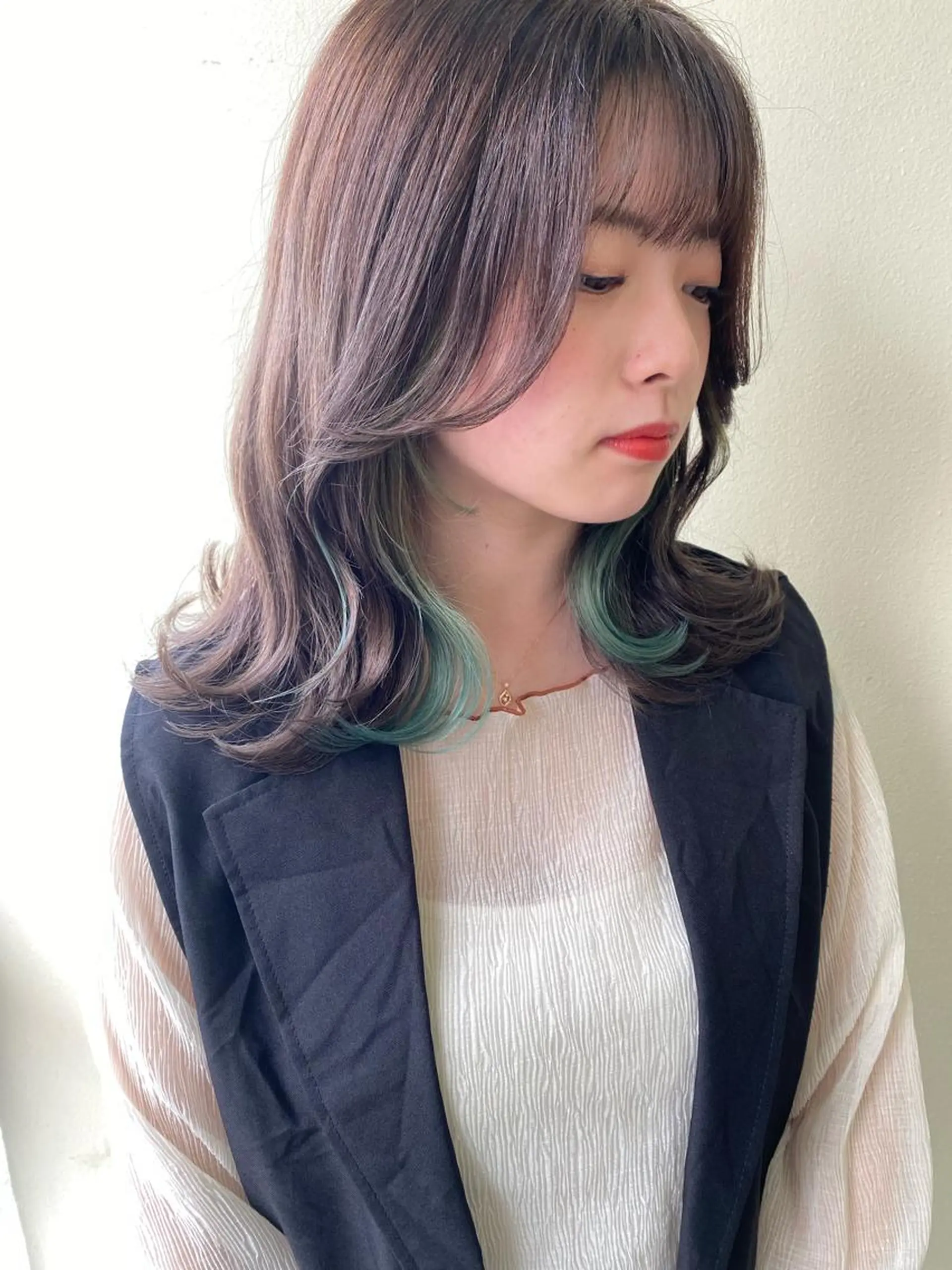 ミディアム くびれヘア 韓国ヘア🇰🇷 SAYAのヘアスタイル