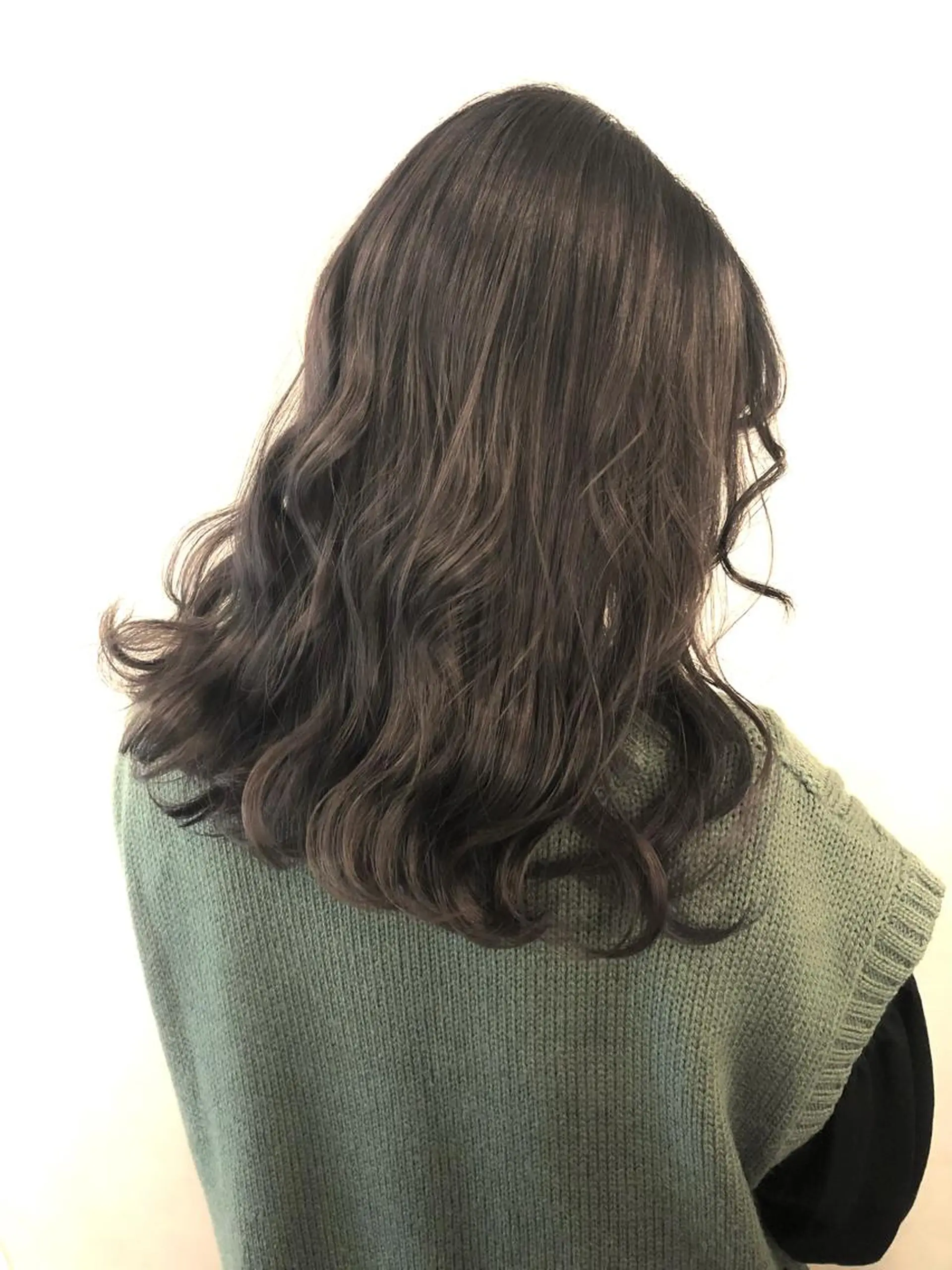 セミロング ヘアカラー トリートメント カラー🫧アレンジ 🎀REIMIのヘアスタイル