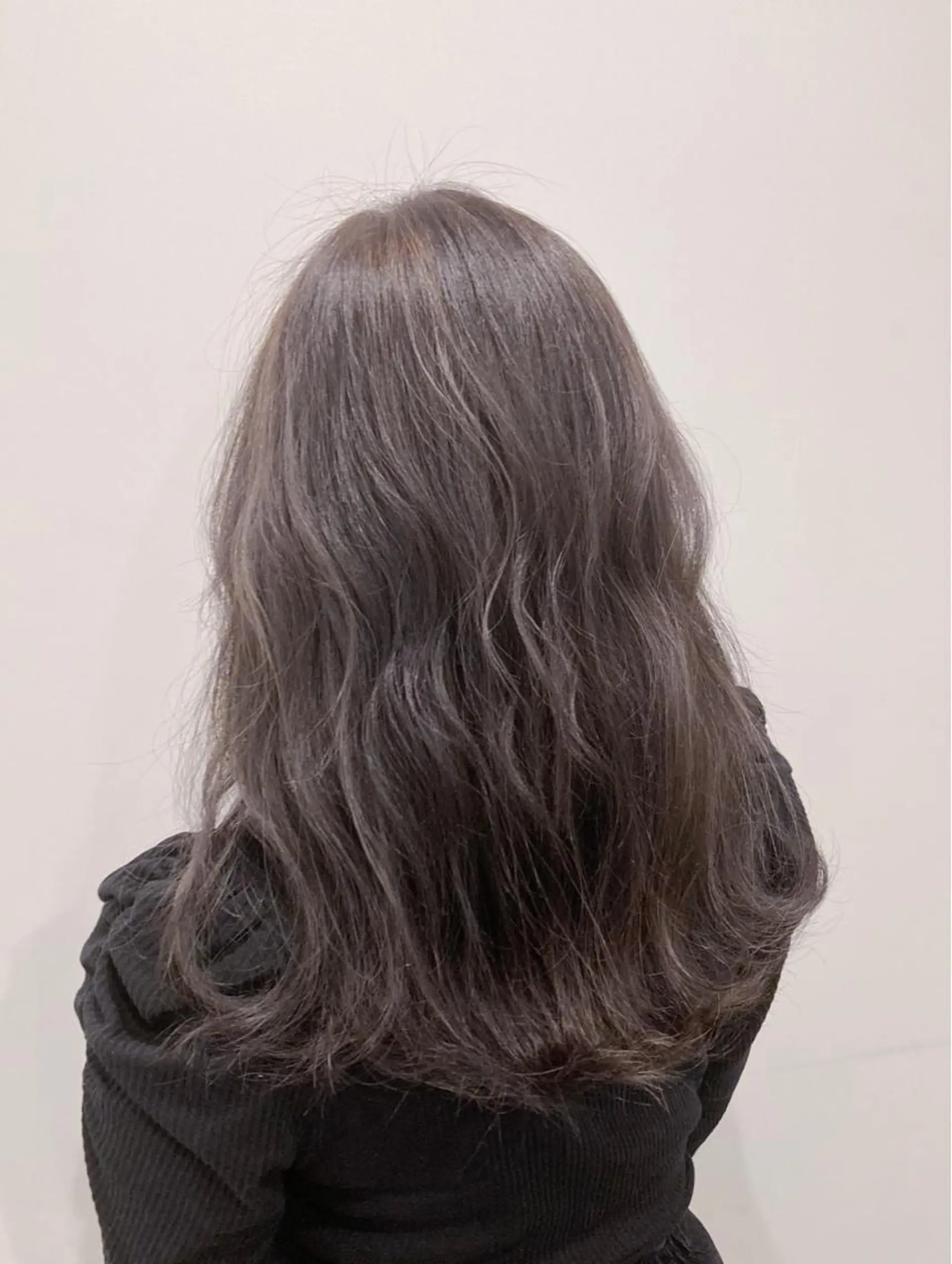 カラー 🌈Agu hair 副店長/岩渕蓮のヘアスタイル