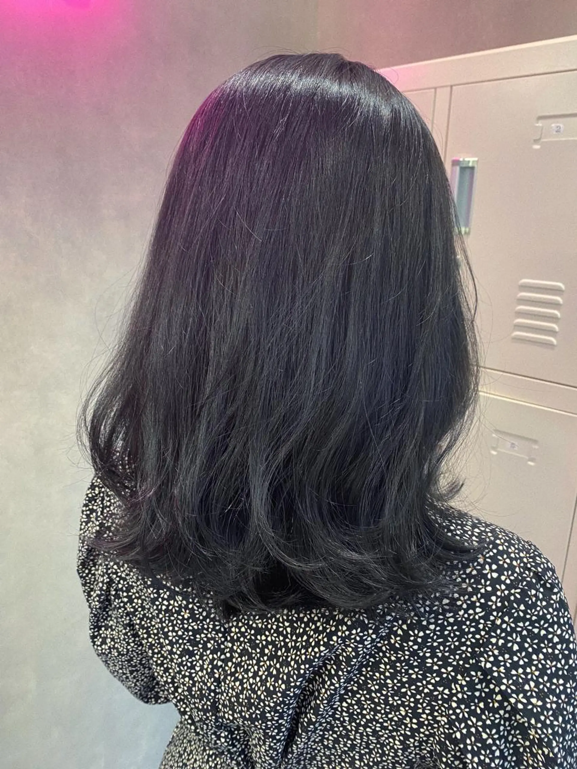 ミディアム カラー 🕶️佐藤 海李🐏のヘアスタイル