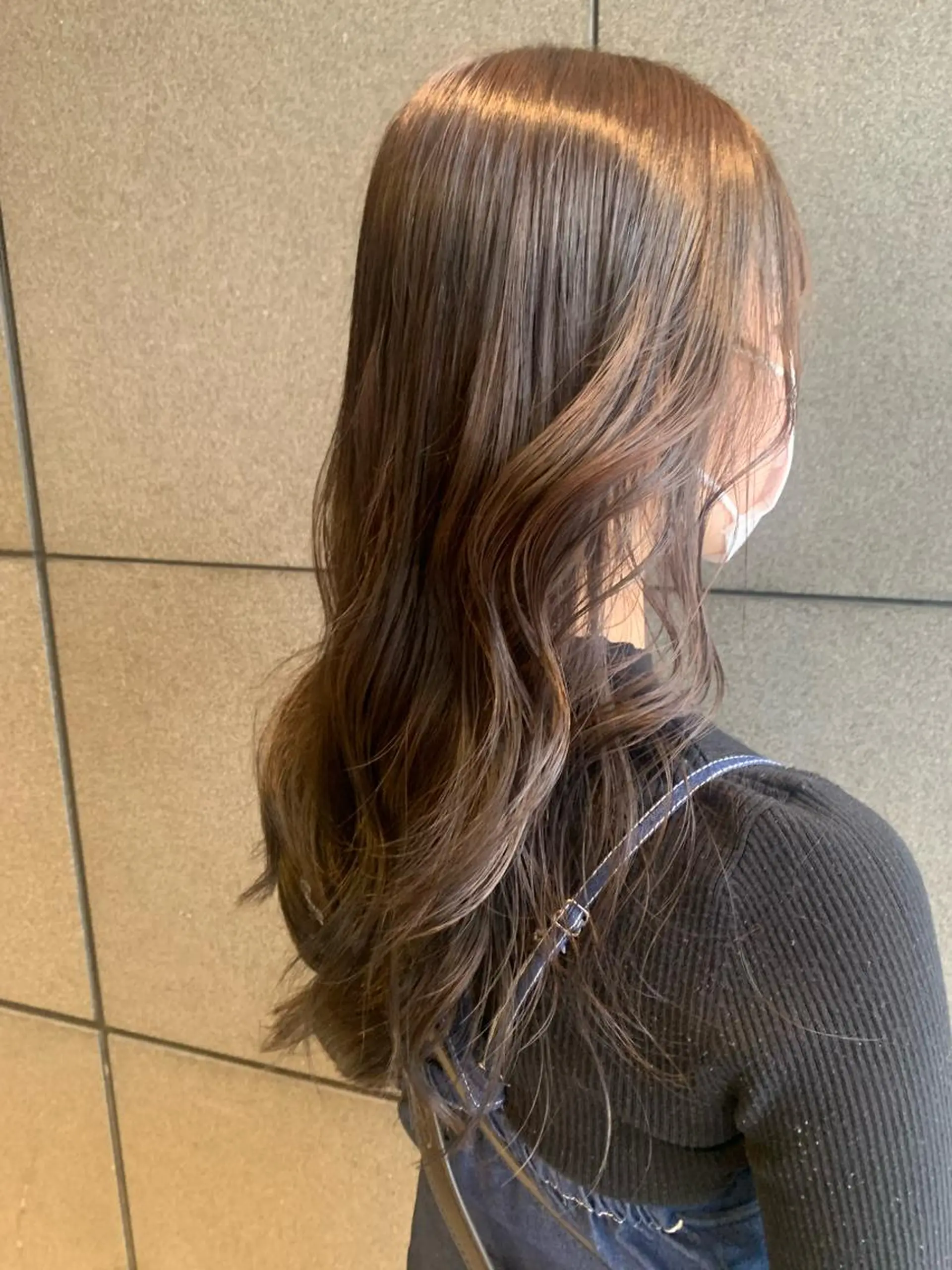 ロング カラー ベージュカラー SALOWIN    銀座RAY 2所属・yamashika honokaのヘアスタイル