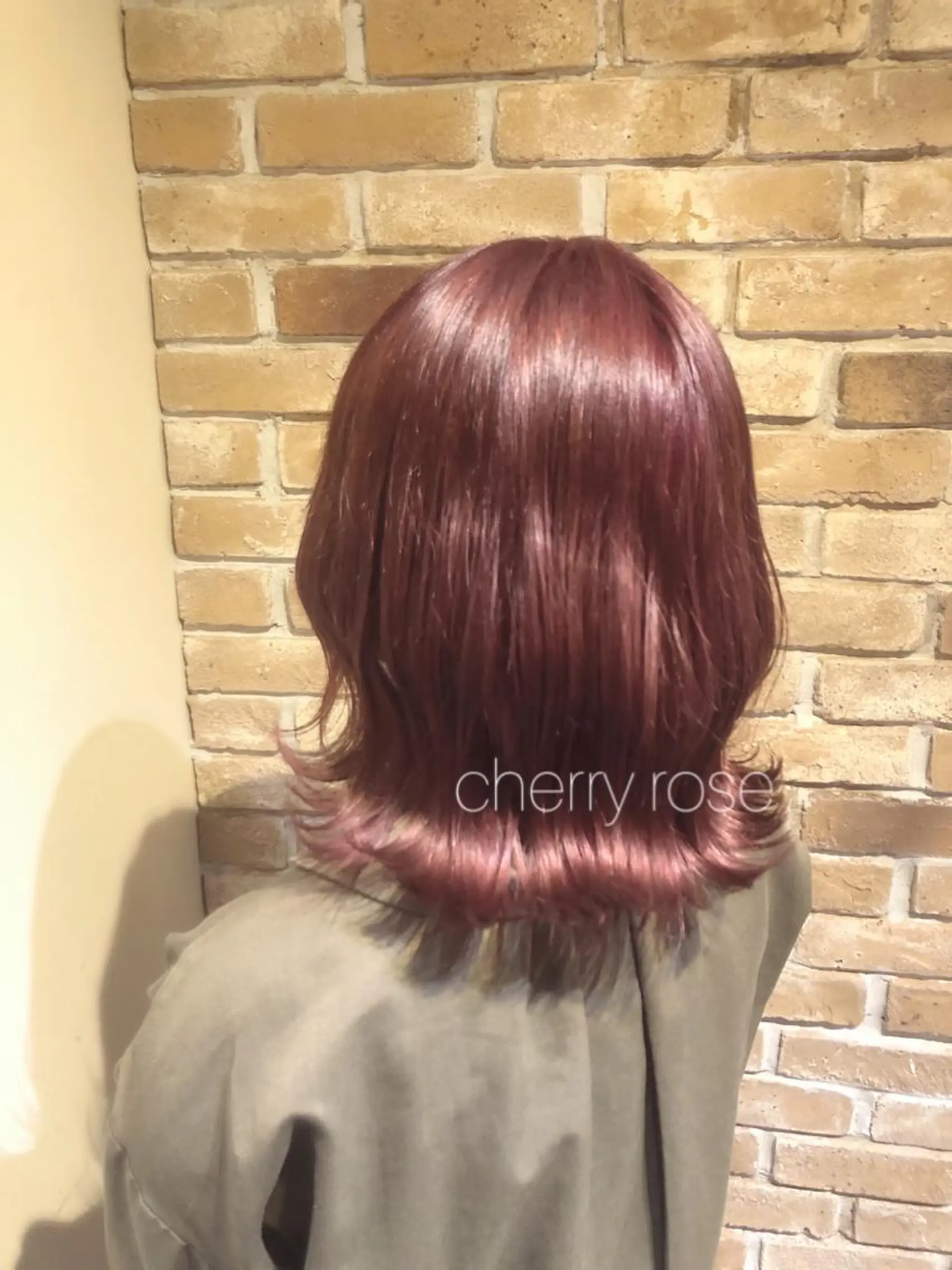 ミディアム 🧡ミルクティー/ レイヤー🧡ショウナのヘアスタイル