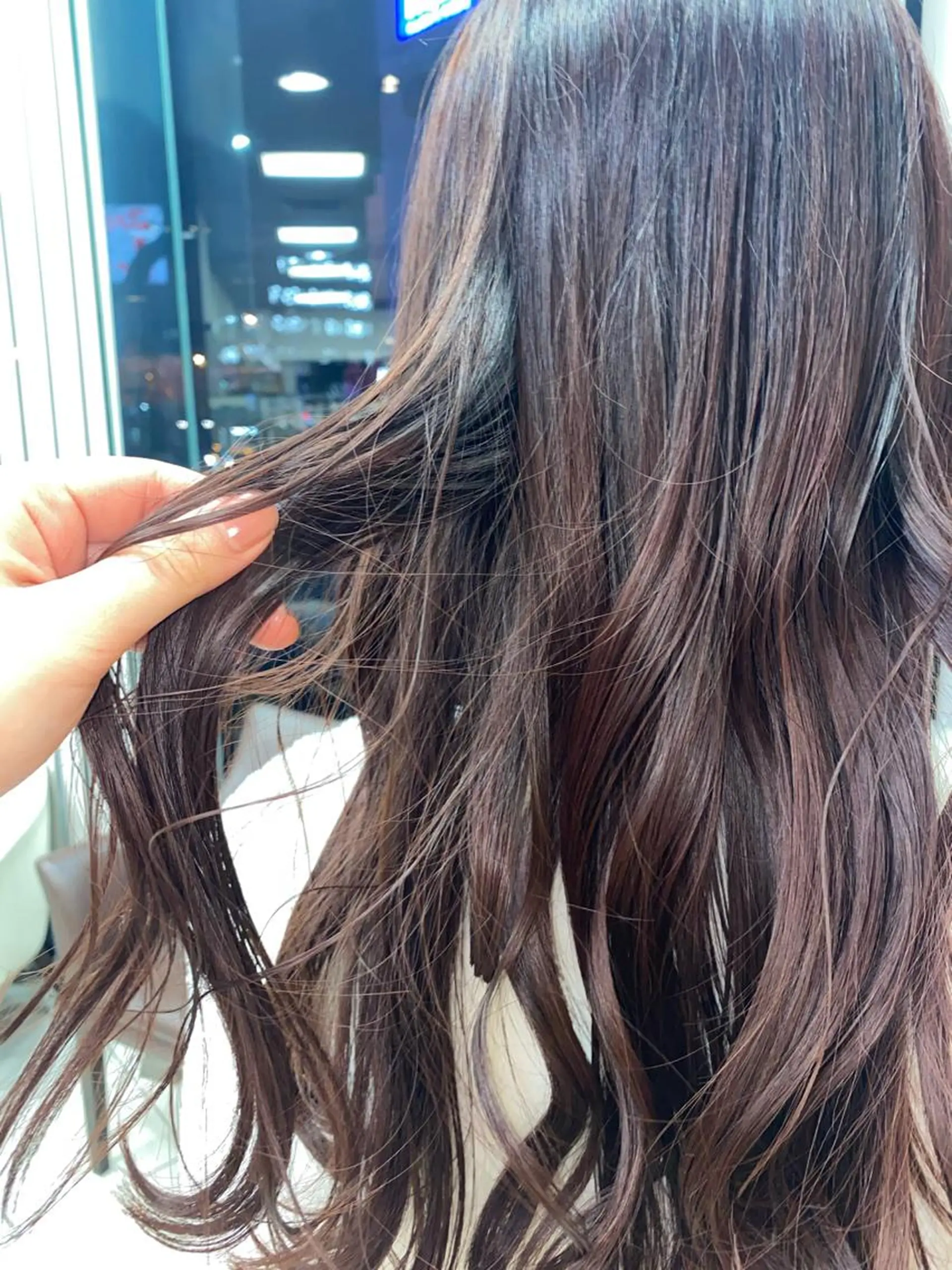ロング カラー ヘアカラー 🩰 艶髪美髪 shiori🫧のヘアスタイル