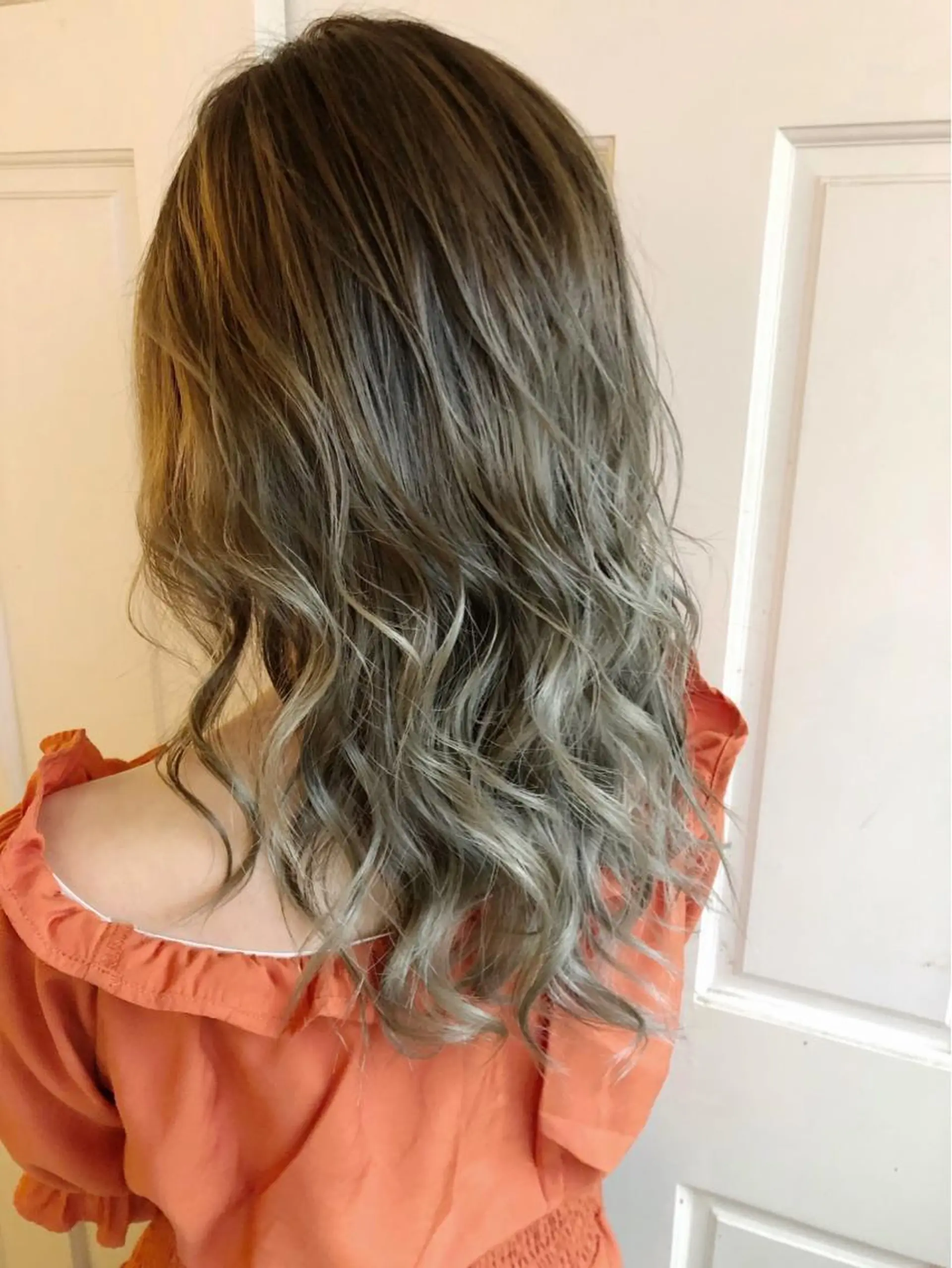 セミロング レイヤーカット EIGHT 船橋のヘアスタイル