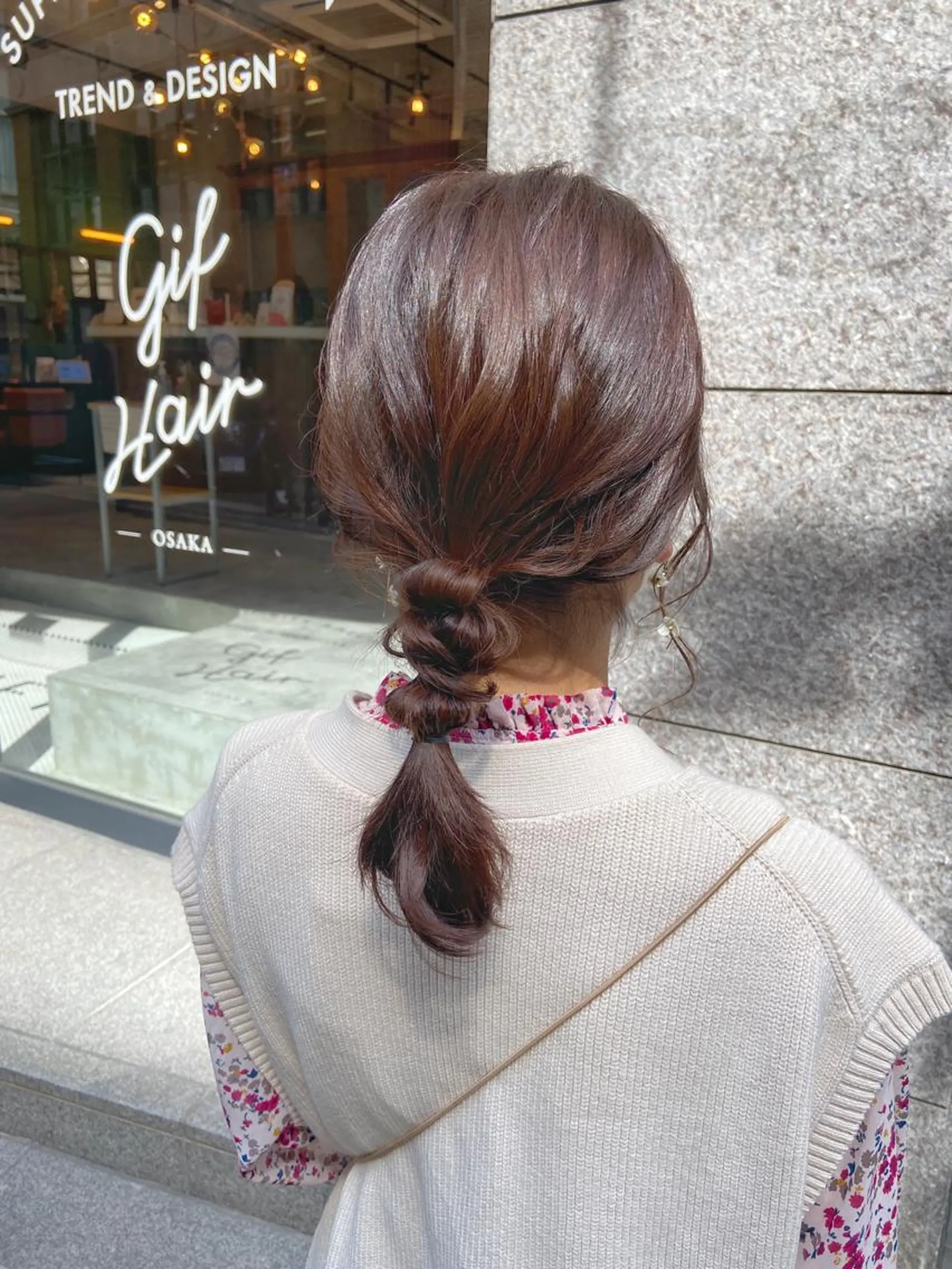 ロング カラー ノイシキ サキのヘアスタイル