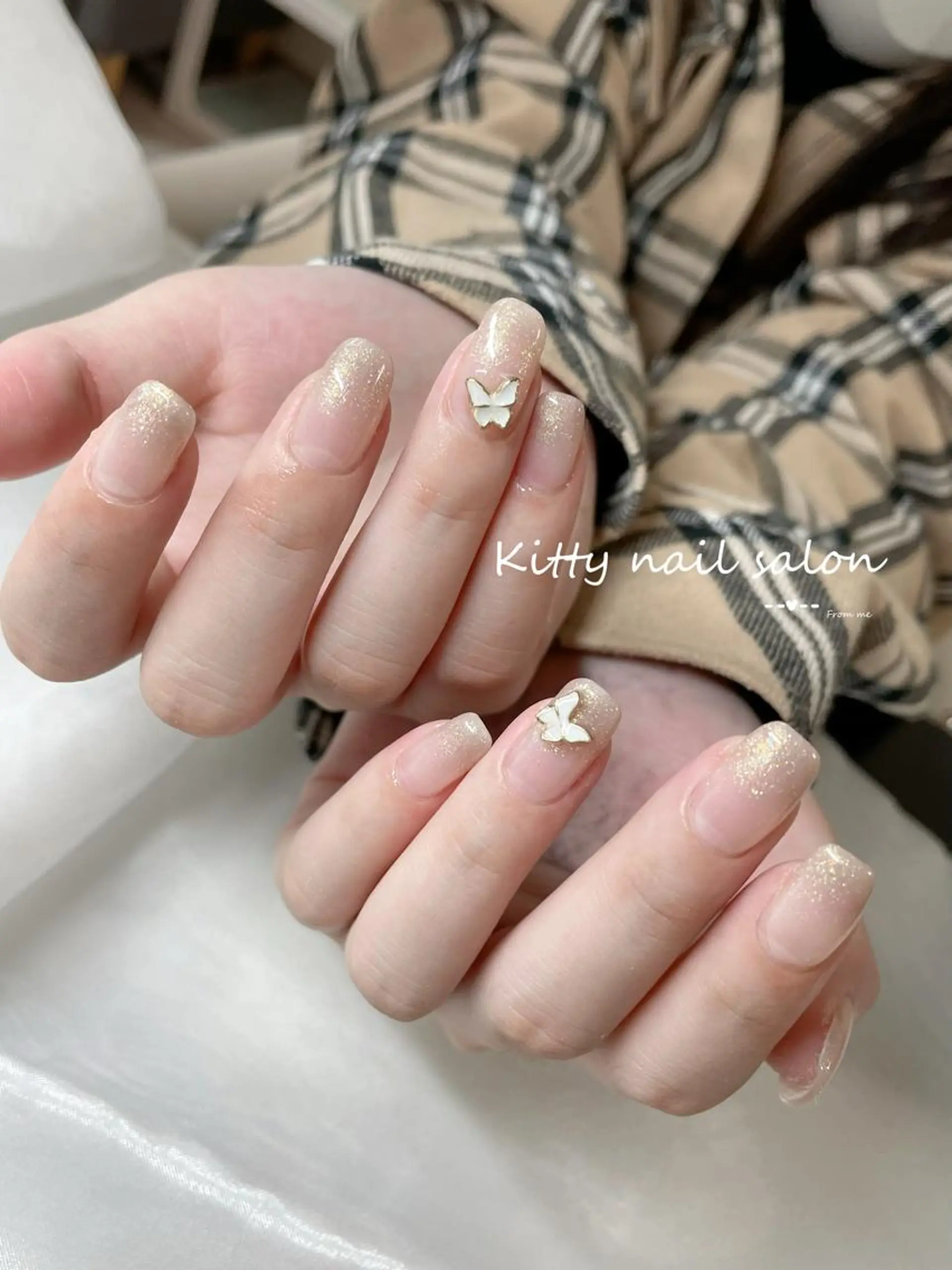 ネイル ストーンネイル ハンドネイル kitty nail salonのネイルデザイン