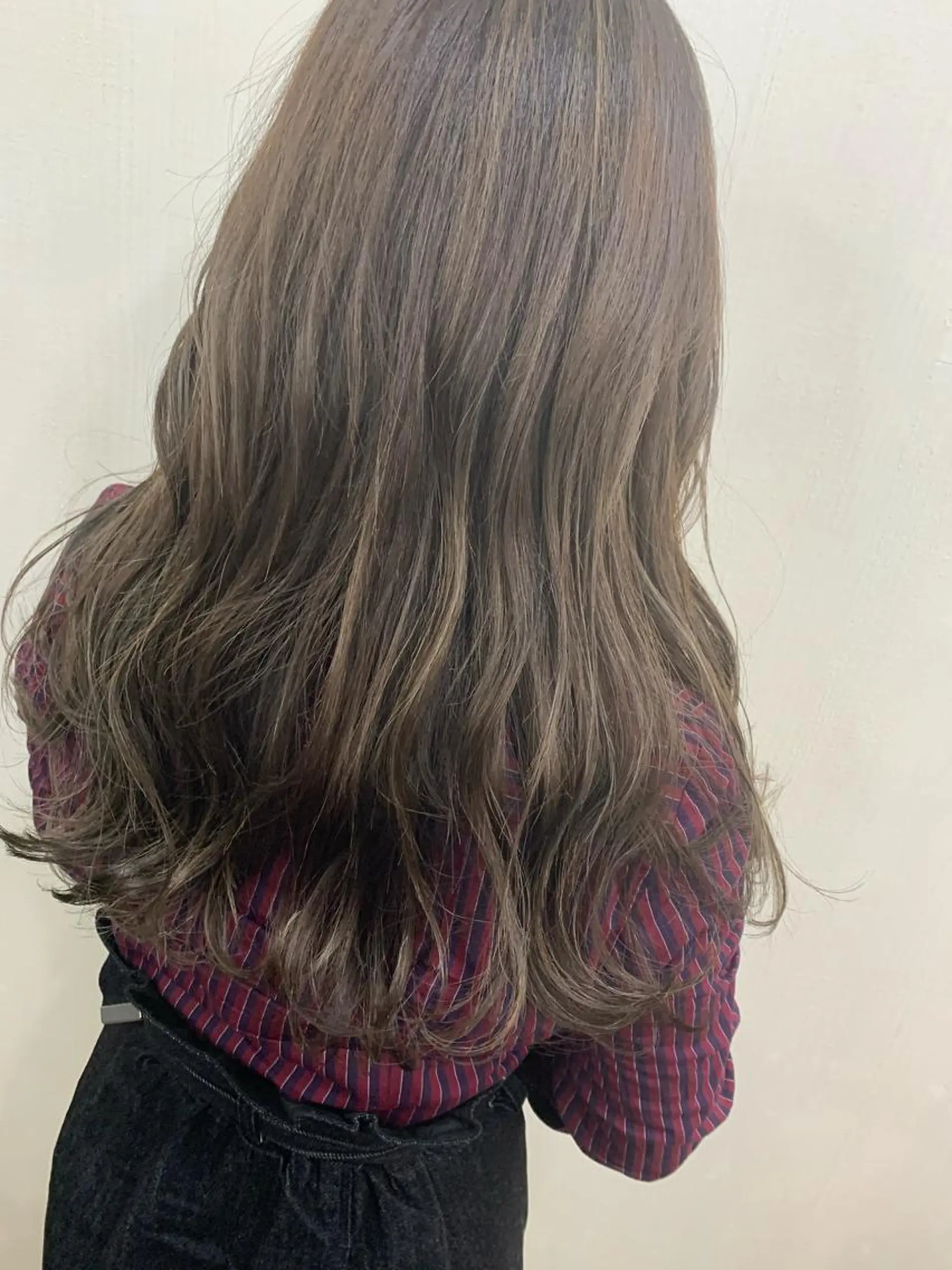ロング カラー グレージュ ハイライトカラー ハイライト ヘアカラー きむえり/セット/ 髪質改善/カラーのヘアスタイル