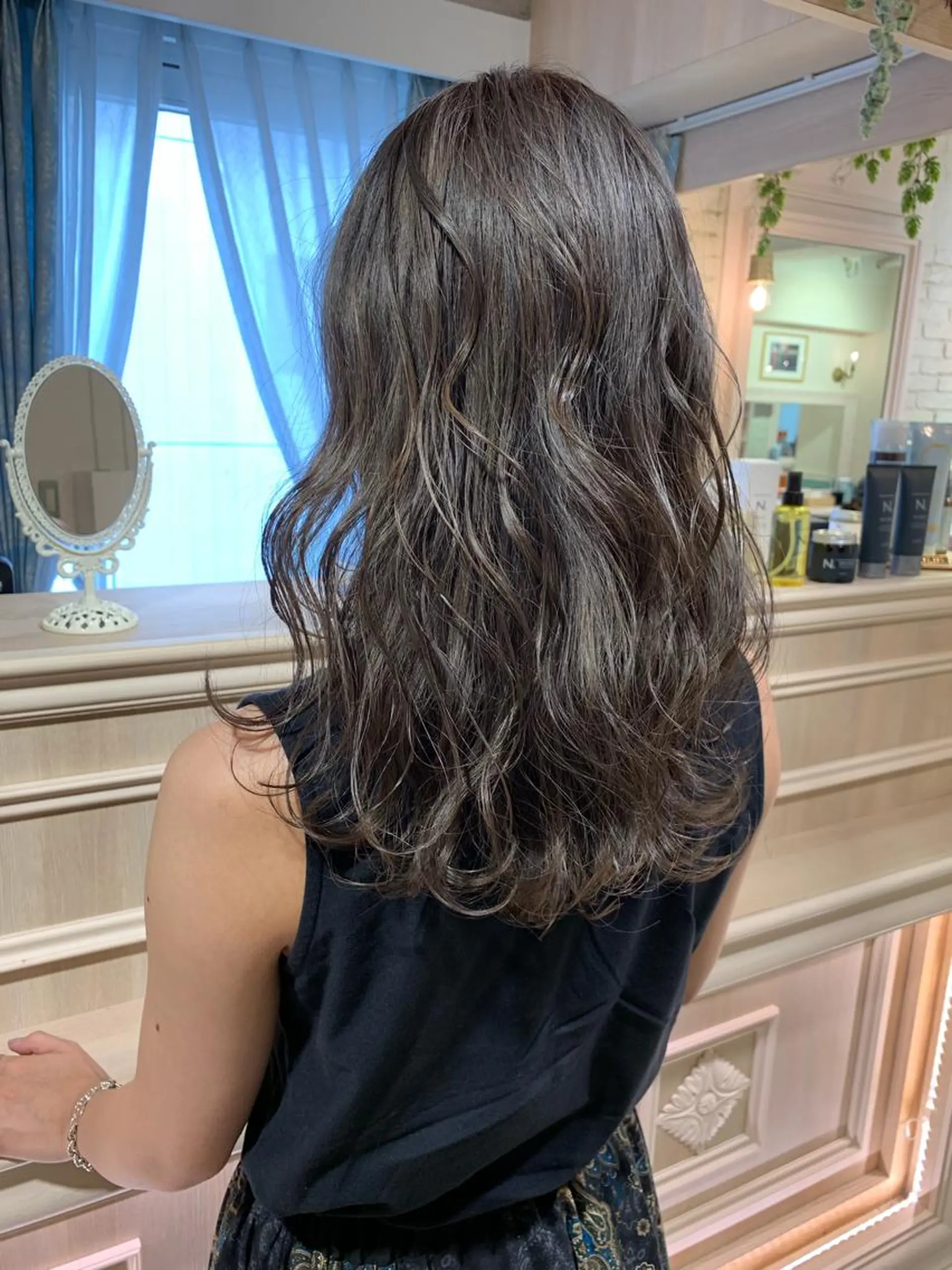 ロング カラー パーマ ヘアアレンジ ネイル マツエク・マツパ レイヤー&カラー 人気美容師倉崎涼のヘアスタイル