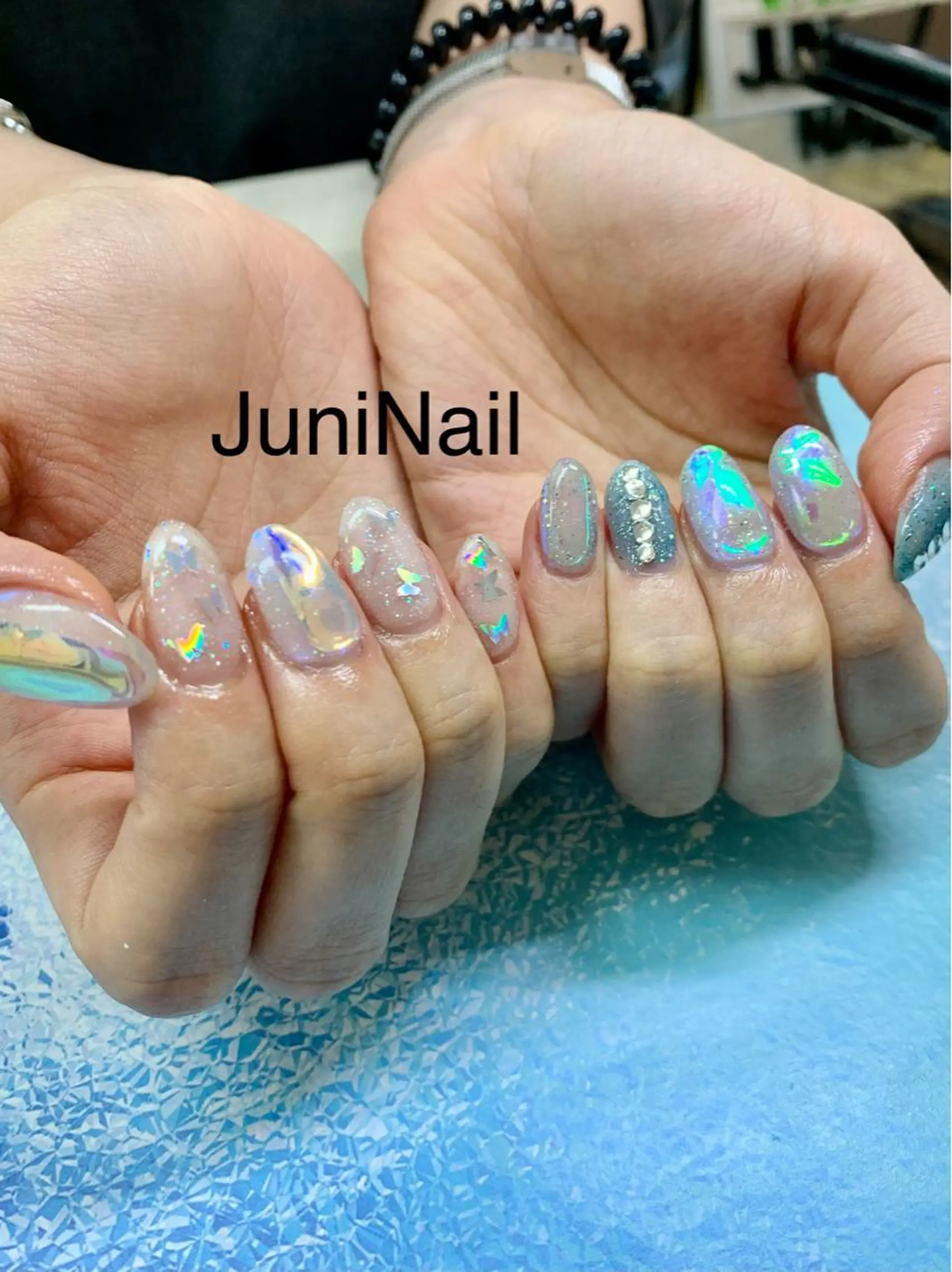 ネイル オーロラネイル クリアネイル フラッシュネイル フレンチネイル 氷ネイル・うるうるネイル ハンドネイル JuniNail韓国 ネイリストsuのネイルデザイン