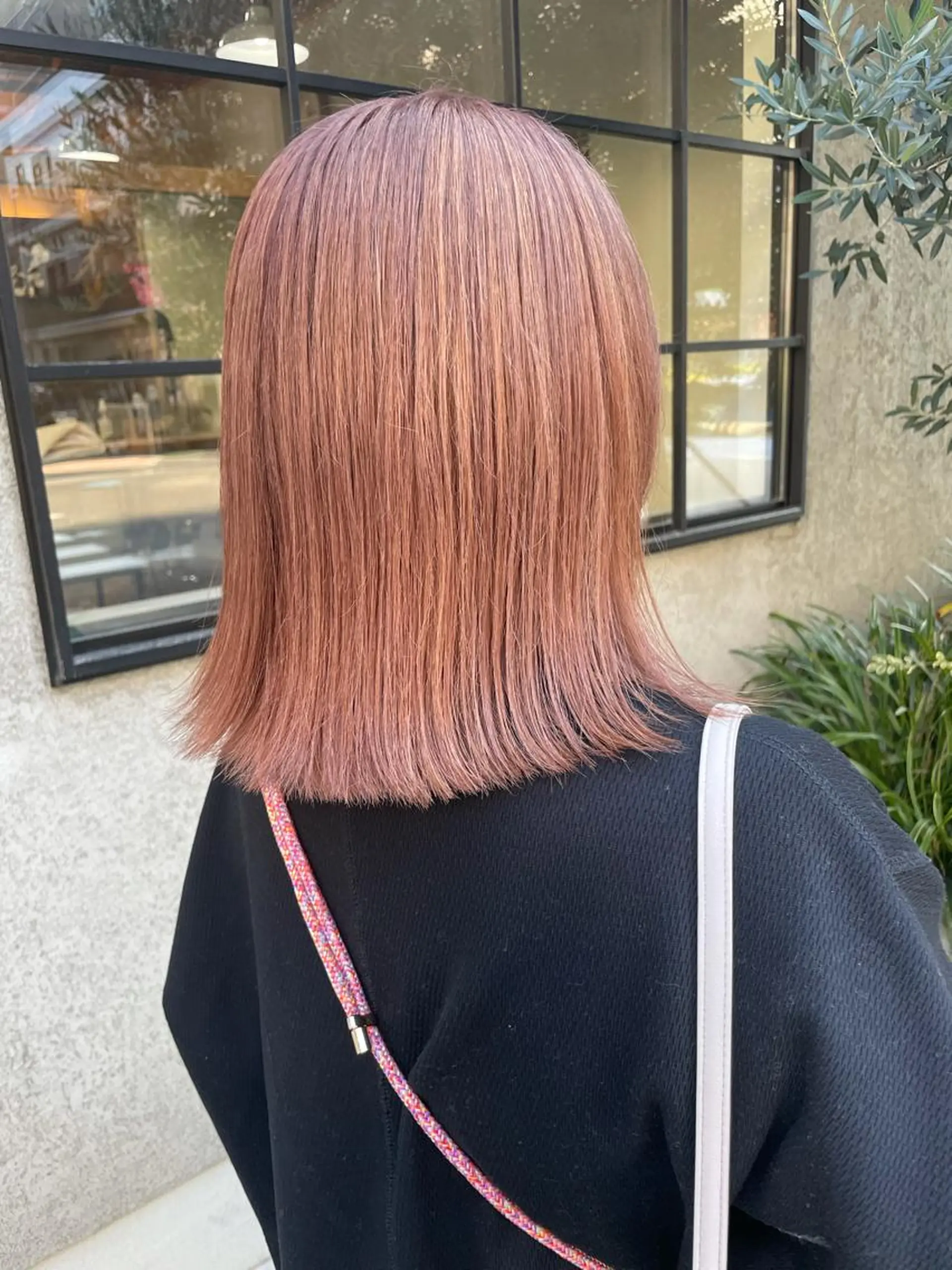 ミディアム カラー ブリーチ カット ヘアカラー 五十嵐 雄毅のヘアスタイル