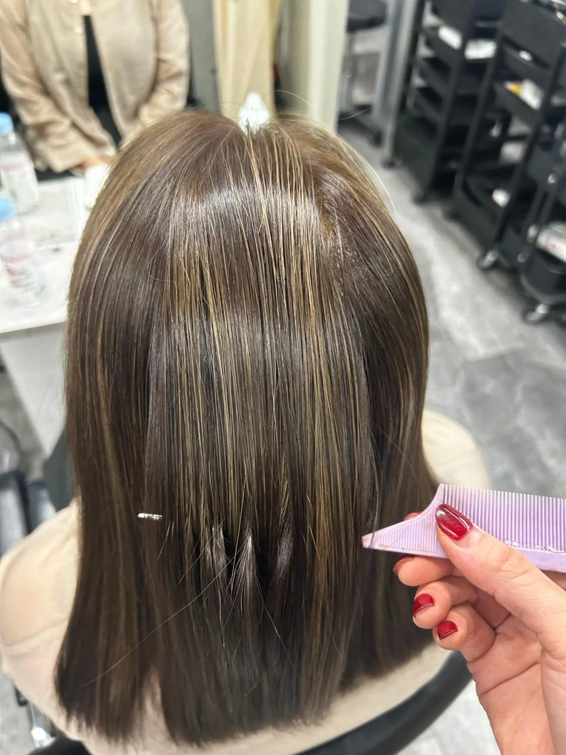 ミディアム カラー ブリーチ トリートメント 🫧うる艶color 🩵綾🌙のヘアスタイル