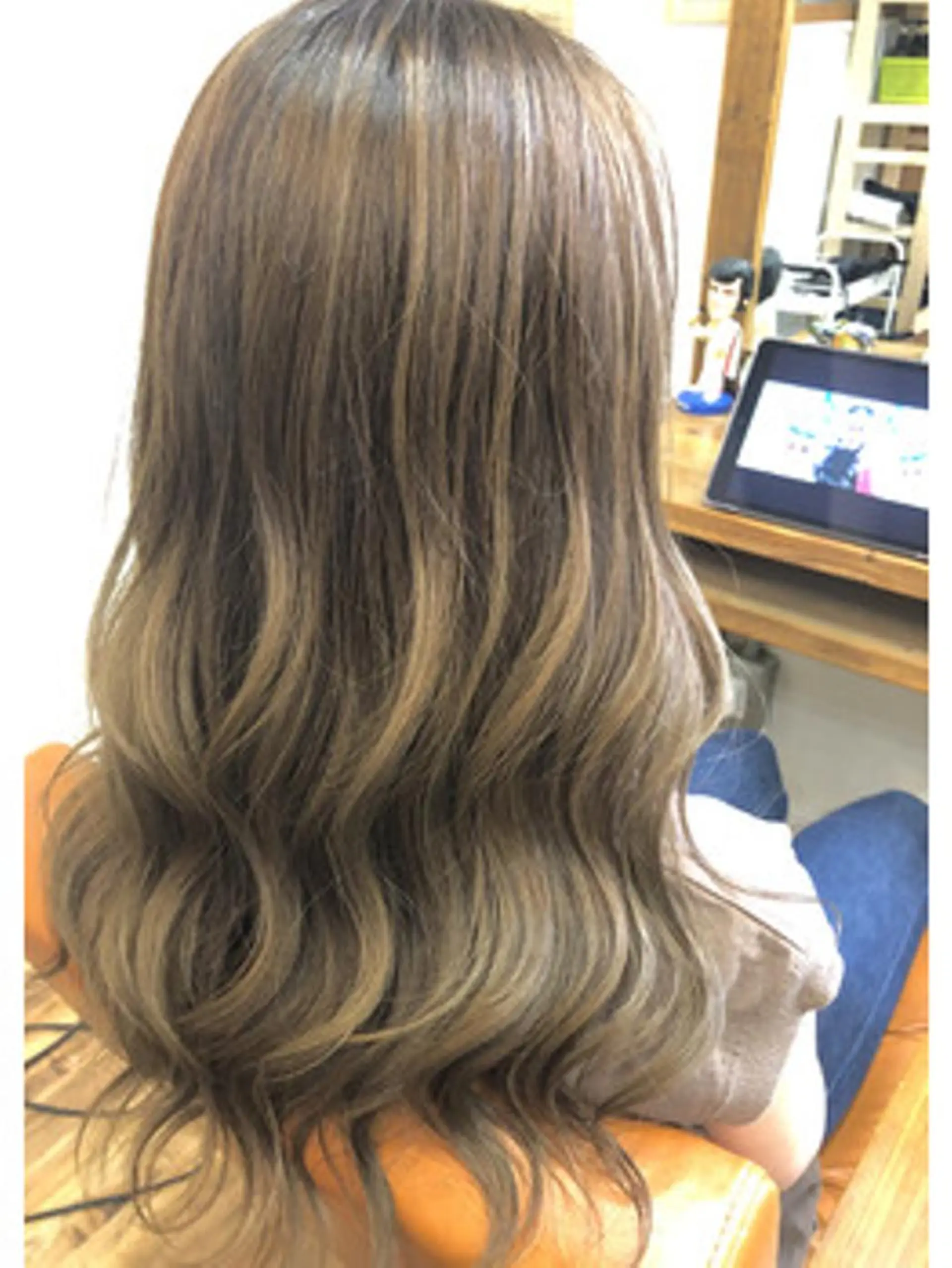 ロング ハイライト 🔥メンズ特化美容師 NAOTO🔥のヘアスタイル