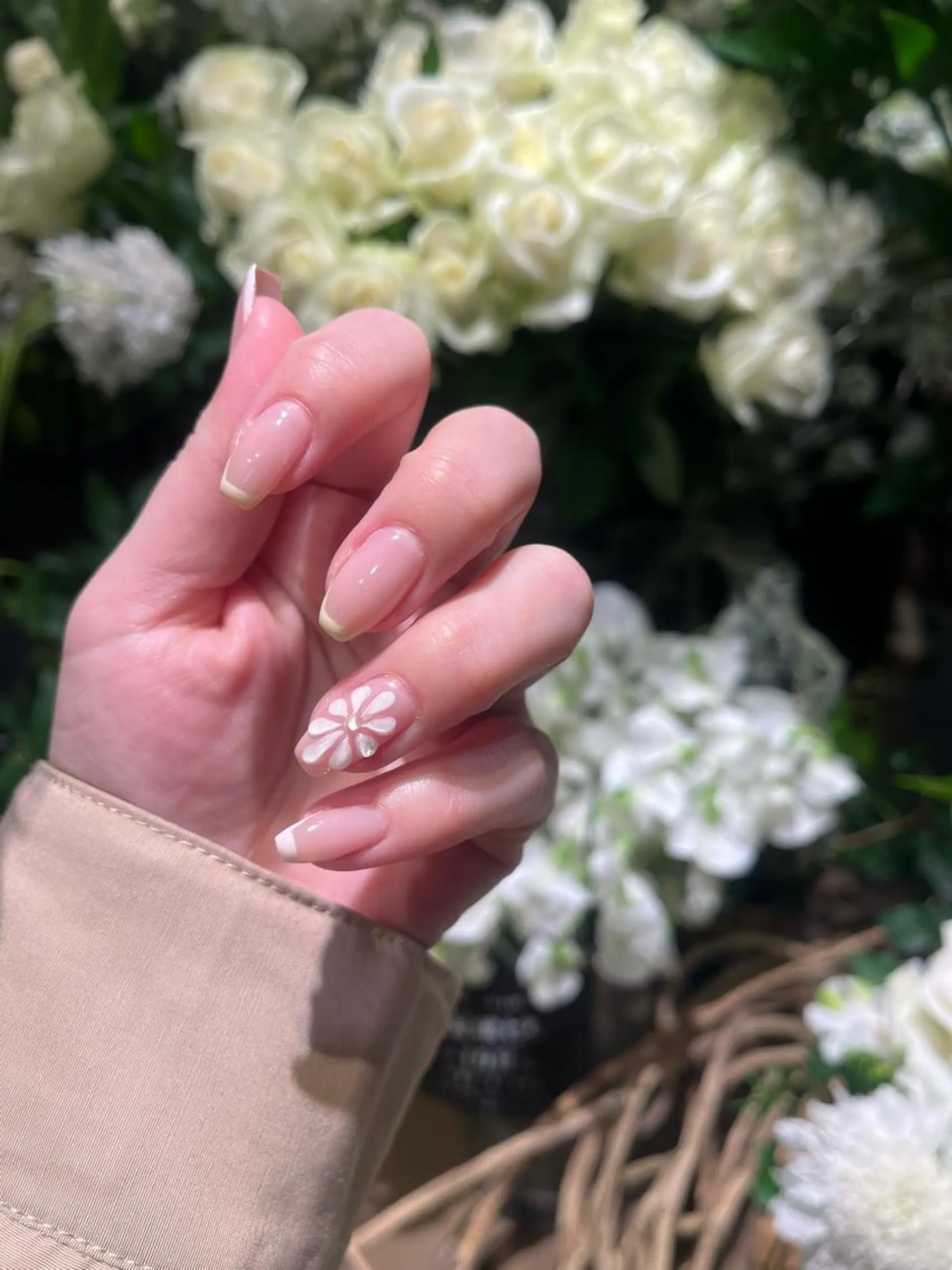 ネイル フラワーネイル ぷっくりネイル ハンドネイル SAKU  nail[サクネイル]所属・SAKU nail 作島茜のネイルデザイン
