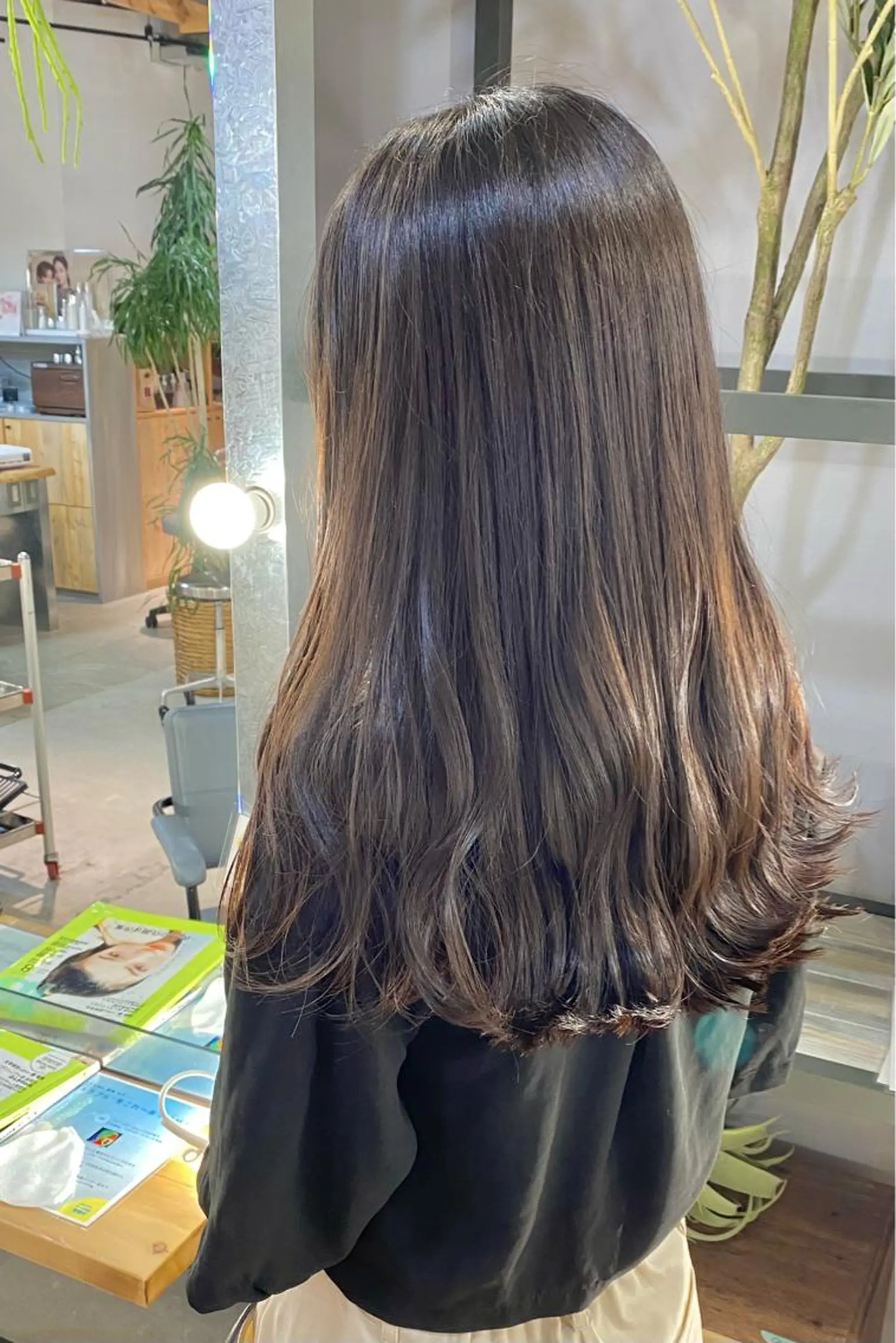 ロング 菊地 紗矢のヘアスタイル