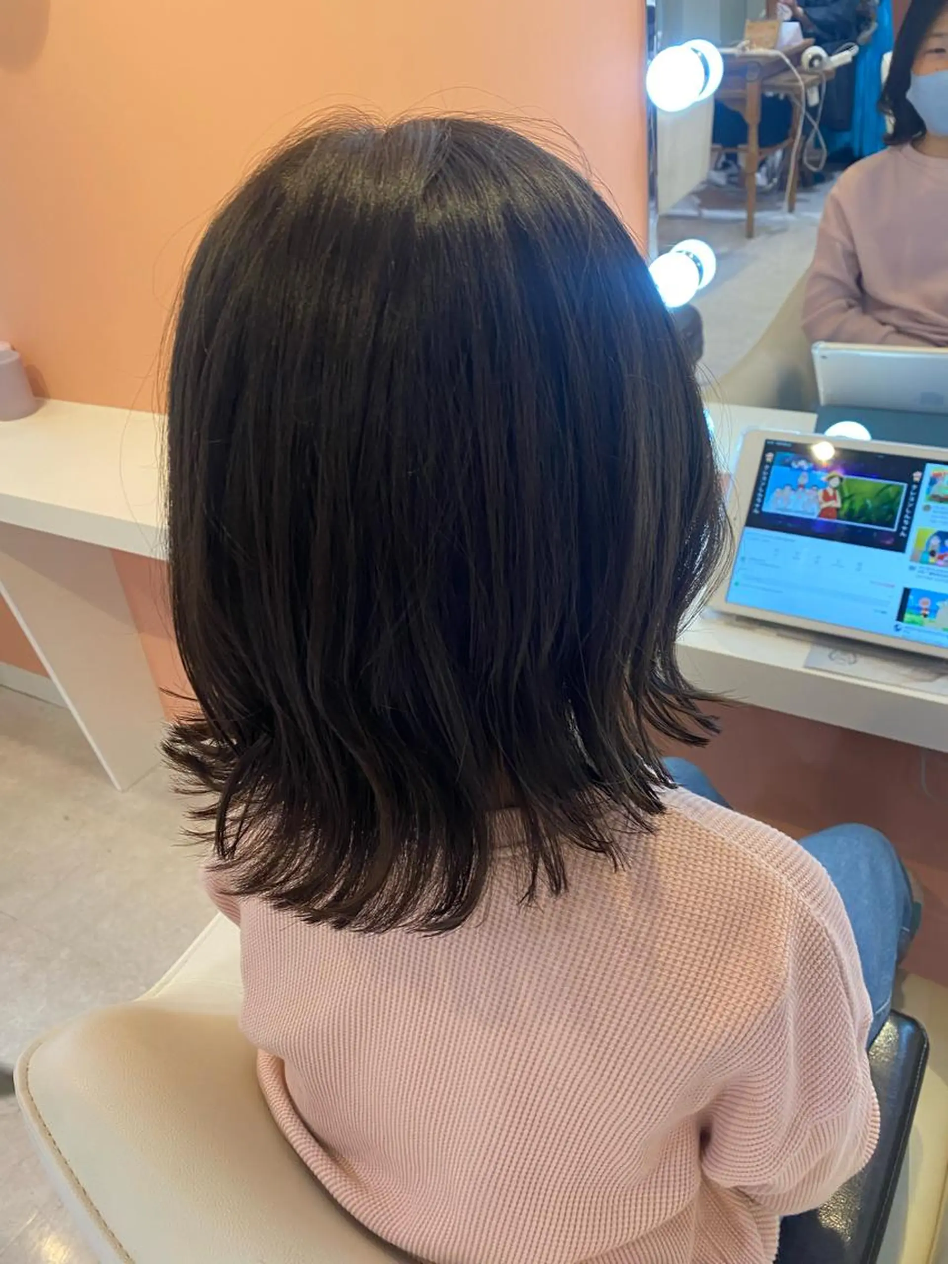 ミディアム カット トリートメント 梛木 唯のヘアスタイル