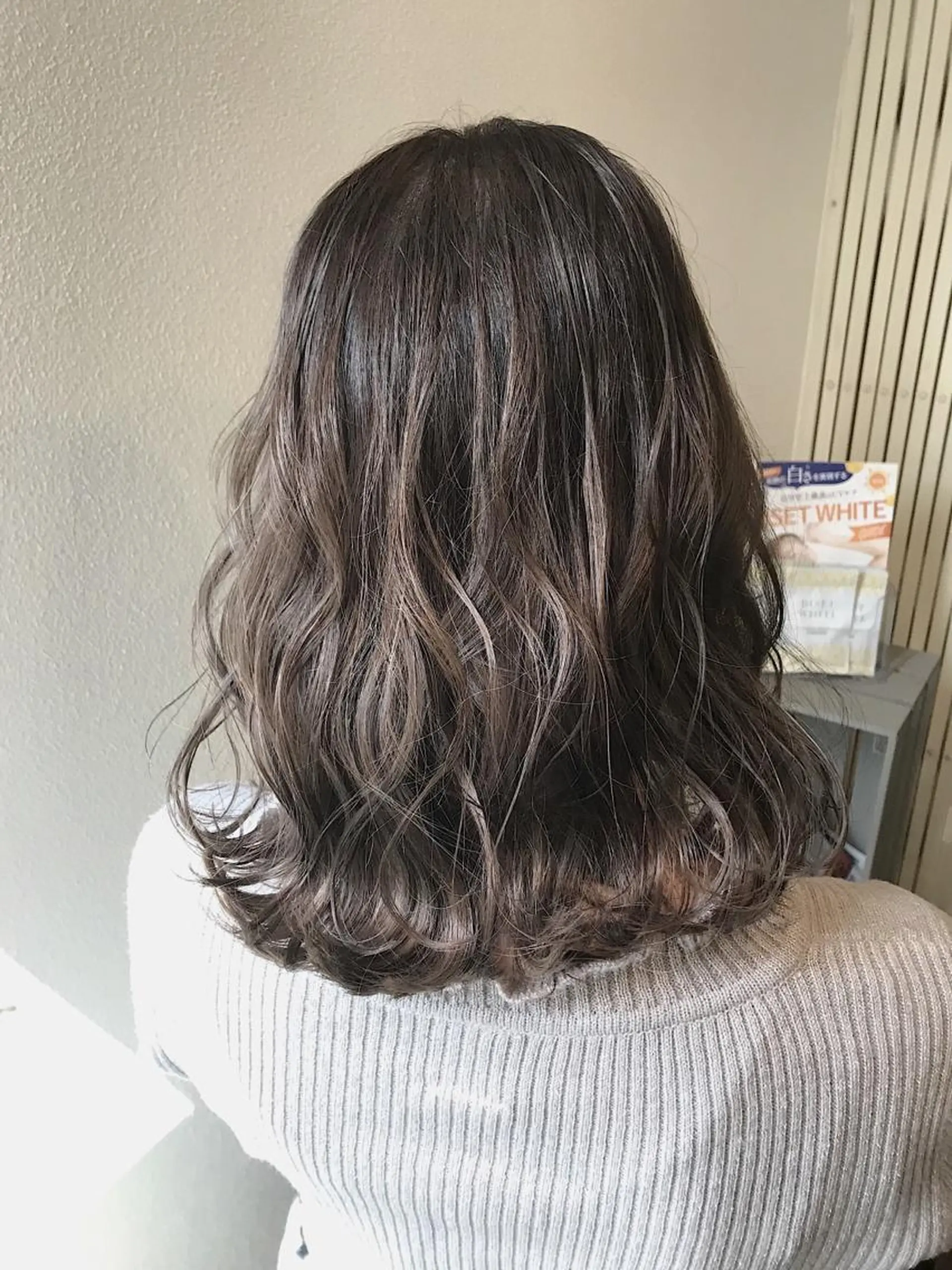 ミディアム カラー ベージュカラー カット ヘアカラー トリートメント lani 天神大名/ブリーチのヘアスタイル