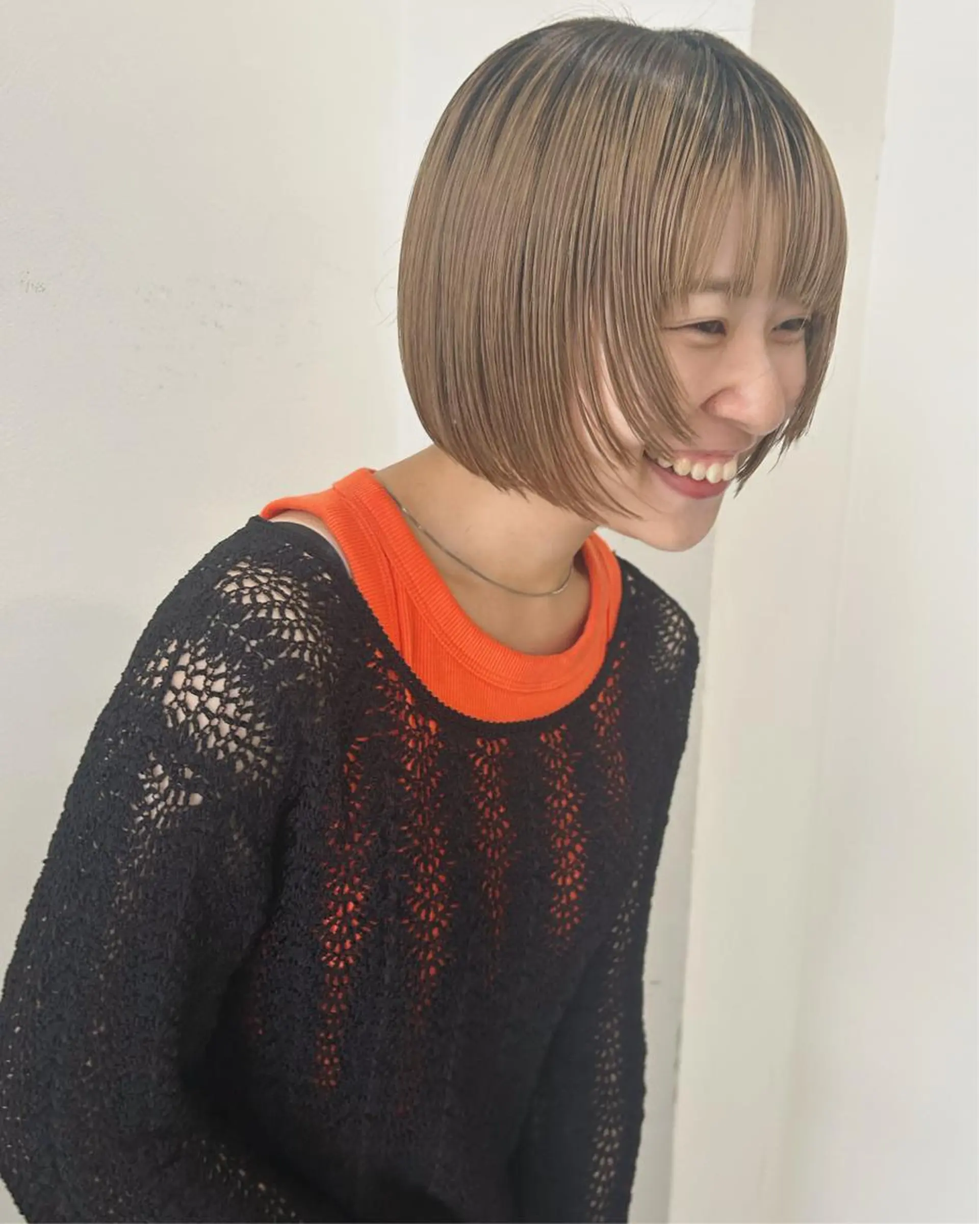 ショート カラー ボブ 顔まわりレイヤー レイヤーカット カット ヘアカラー トリートメント Loom.所属・村上雅人 ナチュラルモードのヘアスタイル