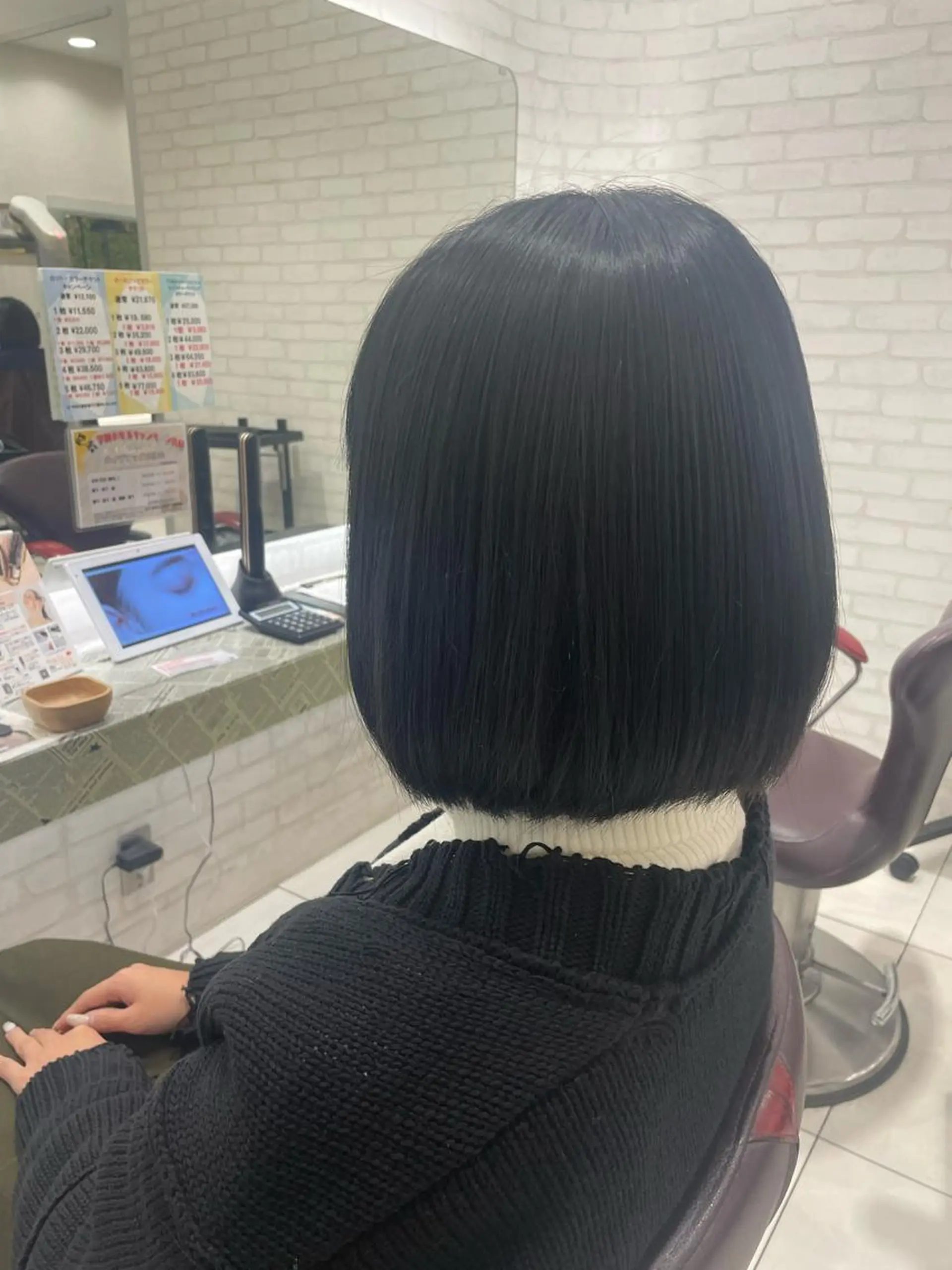 ショート カラー カット ヘアカラー トリートメント EARTH 山﨑龍馬のヘアスタイル