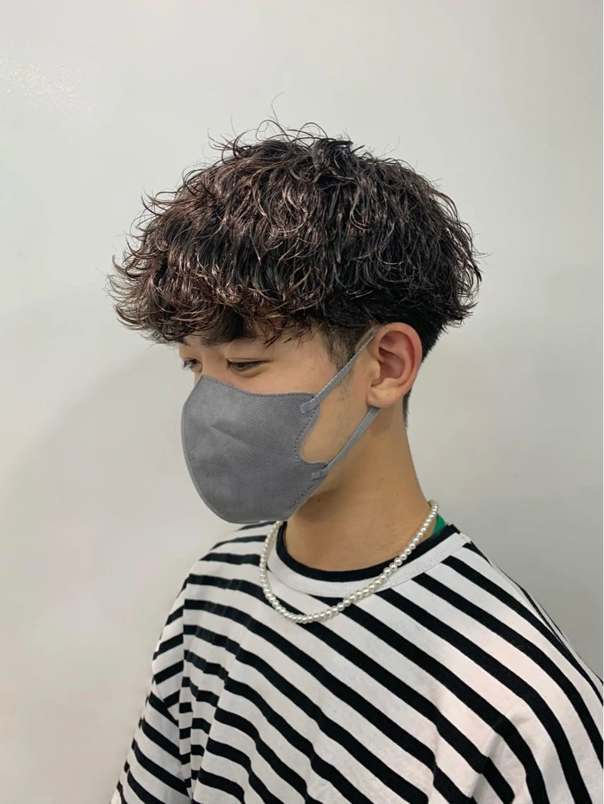 ショート パーマ メンズ マッシュ 刈り上げ 波巻きパーマ カット パーマ メンズ特化美容師/ 藤戸 椋のヘアスタイル