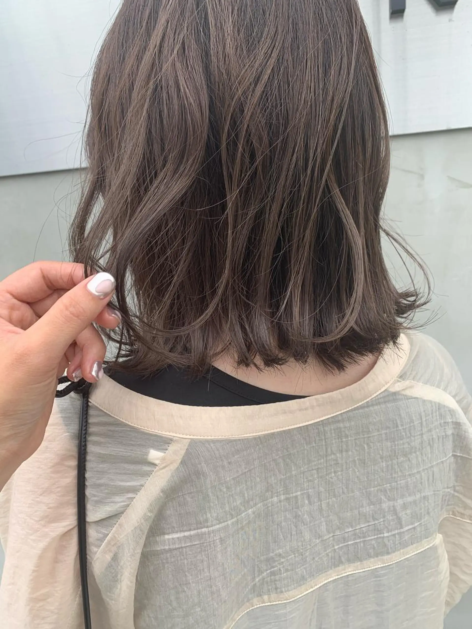 ミディアム カラー ベージュカラー まつ毛パーマ🤎 透明感カラー🌿のヘアスタイル