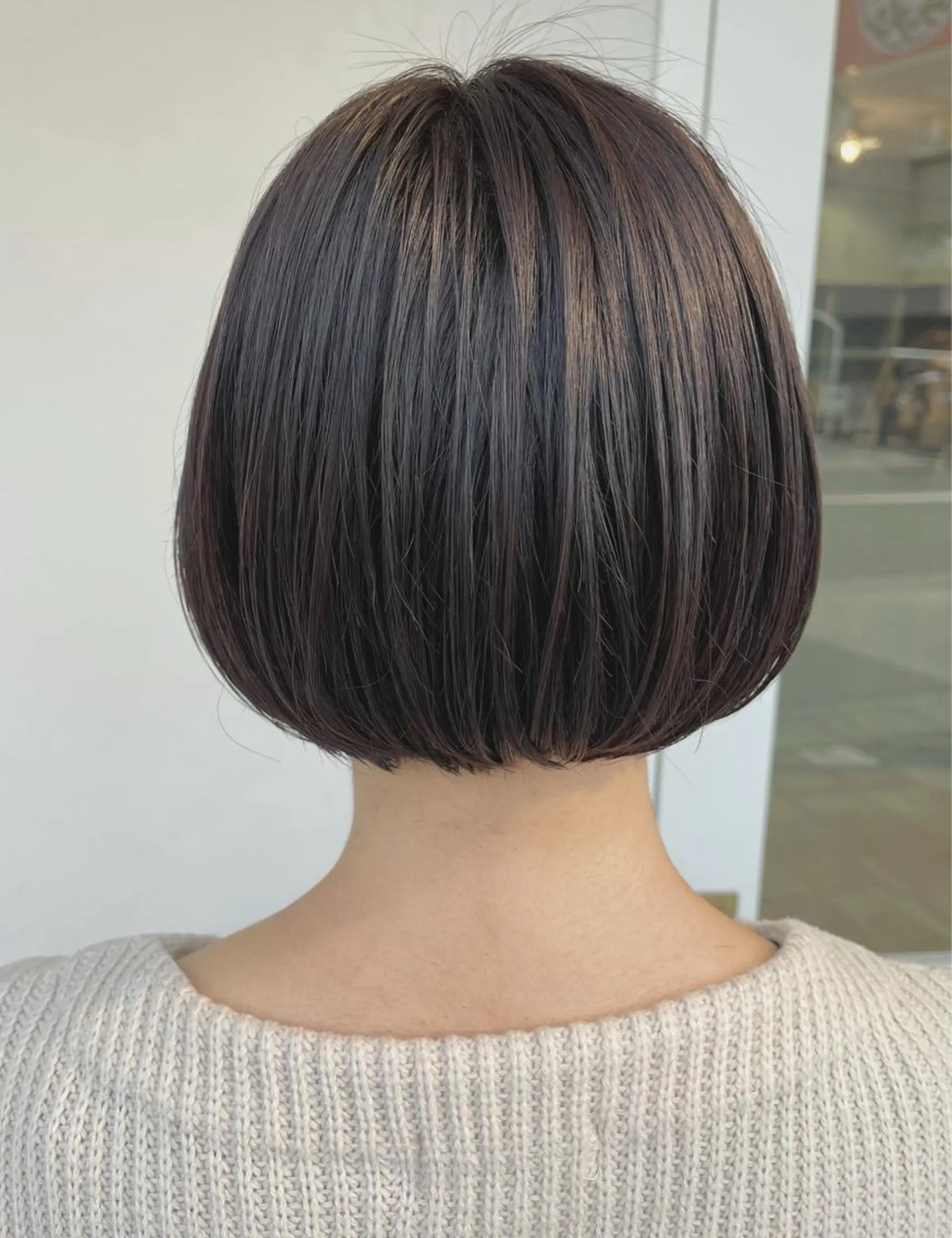 ショート カラー 透明感カラー ダークグレー ボブ カット 縮毛矯正 kyon.hair 韓国カットカラーのヘアスタイル