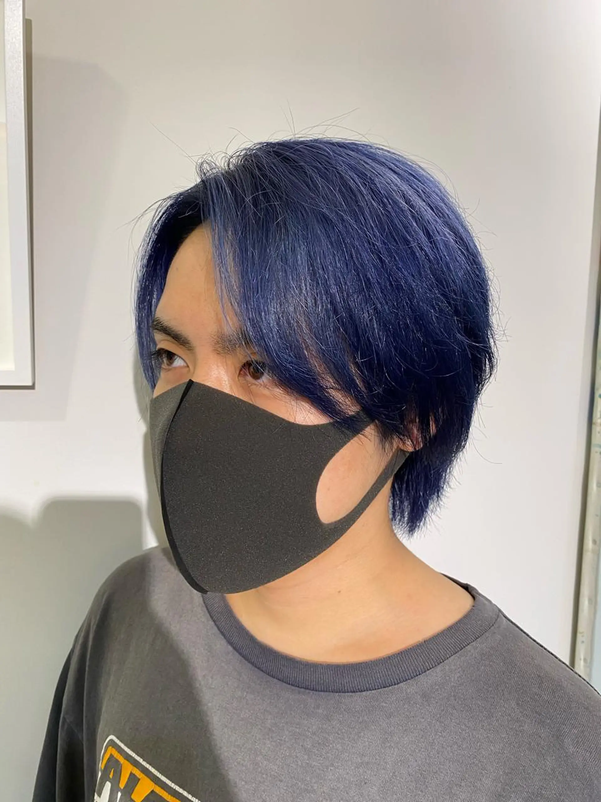 ショート カラー メンズ ネイビーカラー ヘアカラー WAWA 高円寺 祥一朗のヘアスタイル