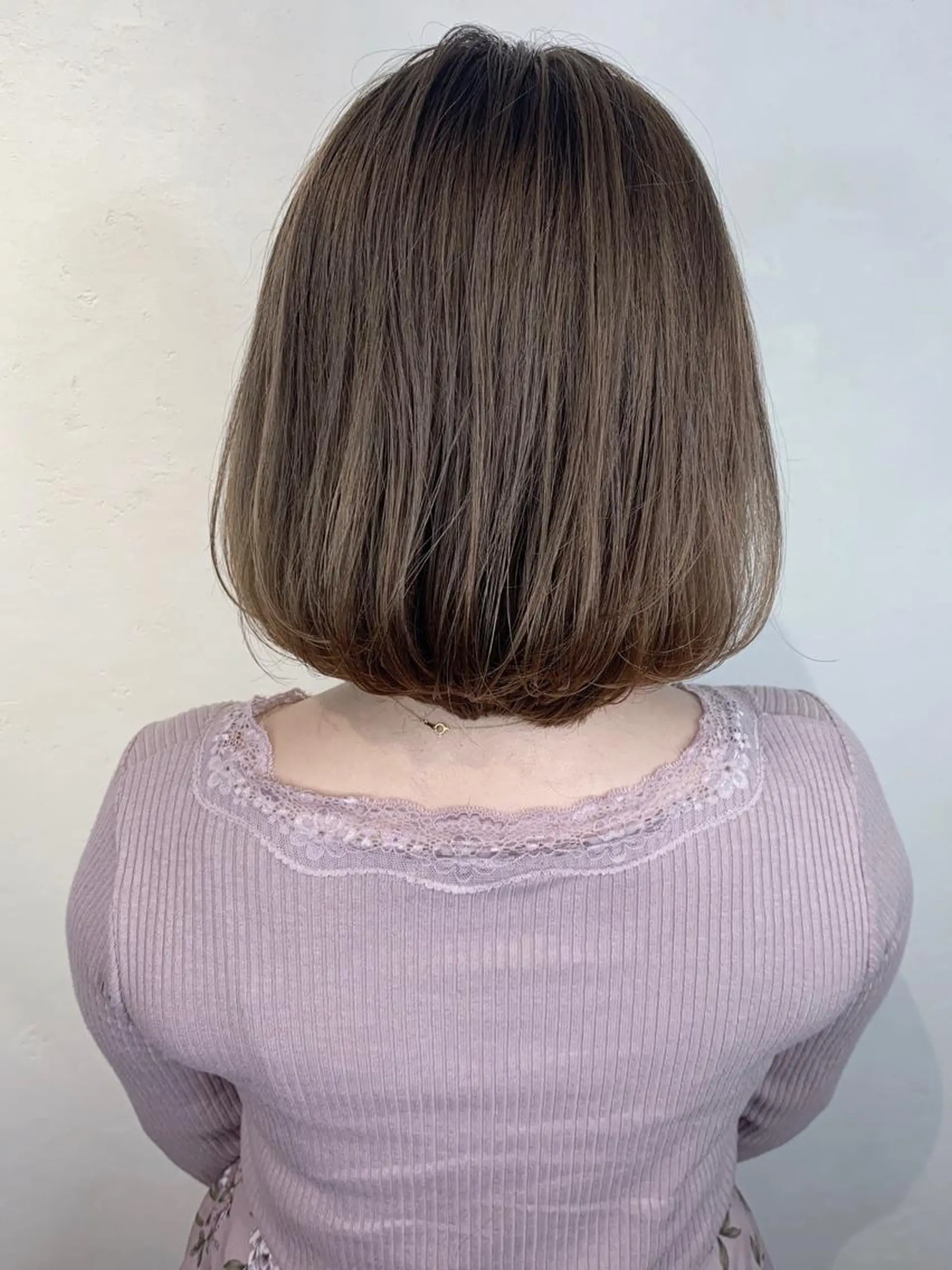 ショート カラー _WHITE 天神店 YUMEKA🐻のヘアスタイル