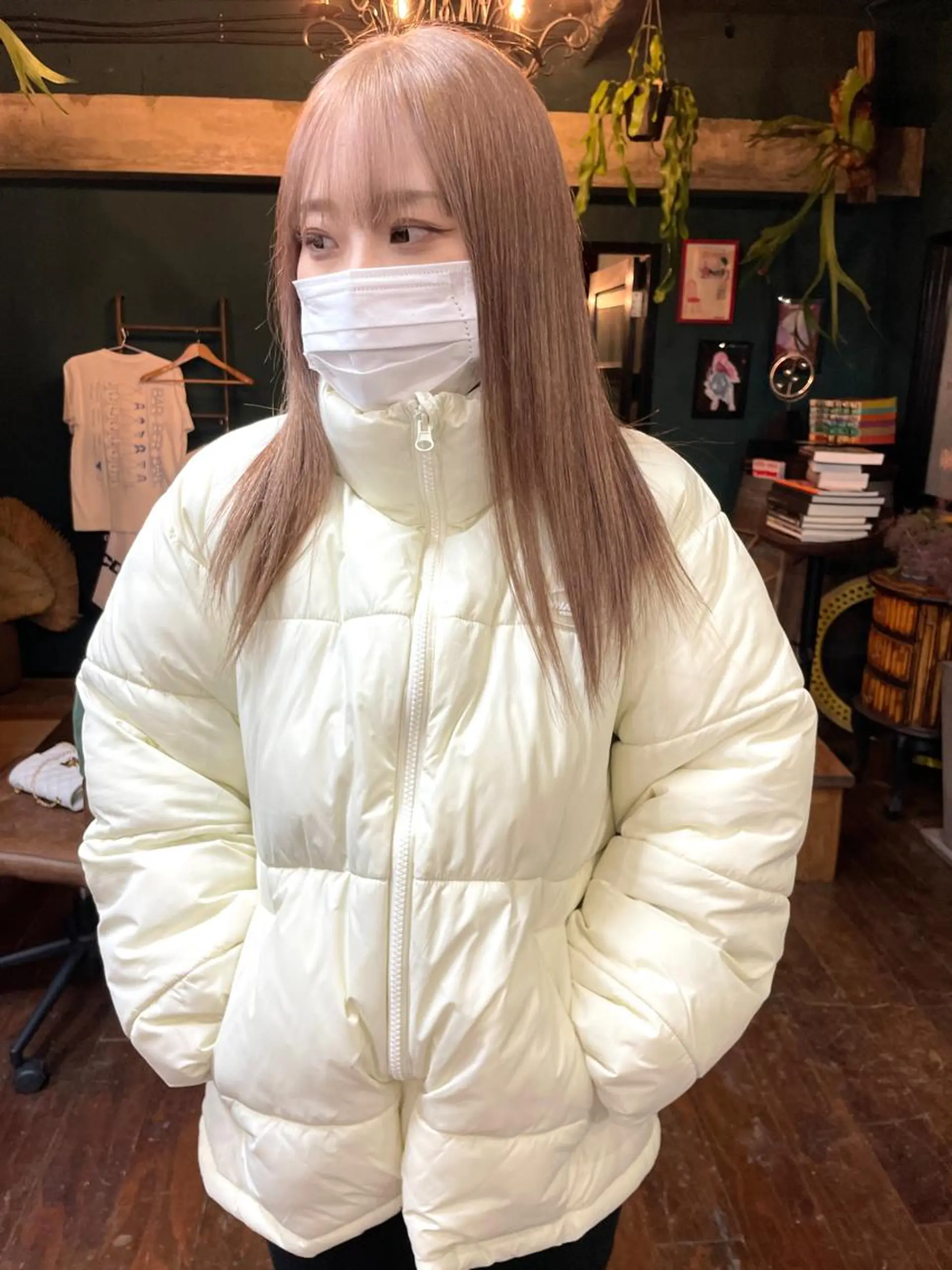 セミロング カット ヘアカラー トリートメント vivre libre所属・vivre libreのヘアスタイル