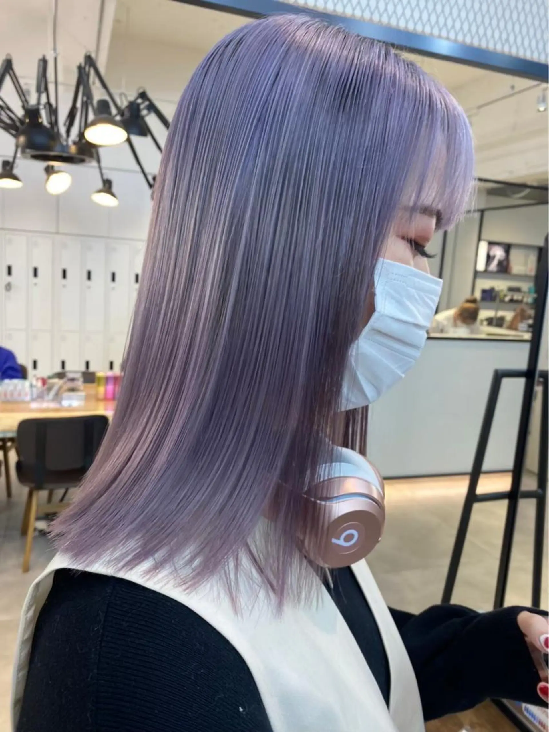 セミロング カラー ブリーチ ケアブリーチ ダブルカラー イヤリングカラー グラデーションカラー ヘアカラー トリートメント 艶髪ハイトーン/ AYAKA🌙のヘアスタイル